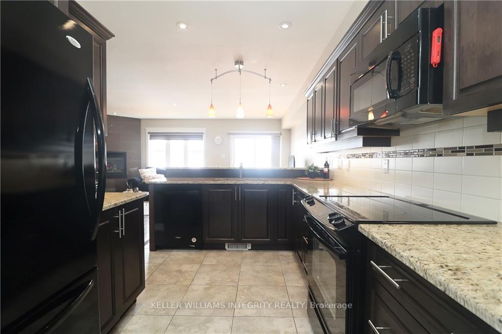 Photo 8 of 1015 Marconi Avenue, Ottawa, Kanata - Morgan's Grant/South March — HOMEH