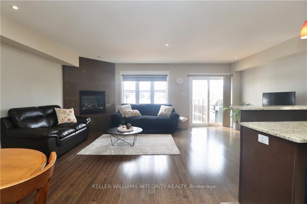 Photo 15 of 1015 Marconi Avenue, Ottawa, Kanata - Morgan's Grant/South March — HOMEH