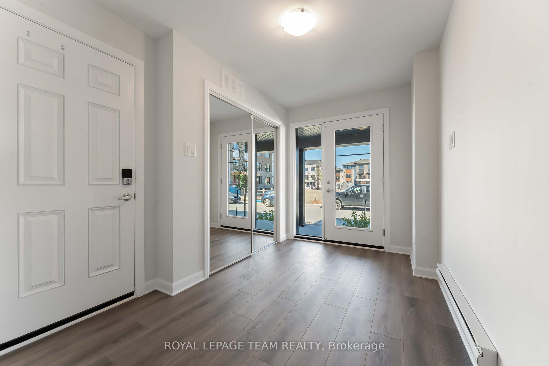 Photo 4 of 382 Clearpath Private, Ottawa, Kanata - Kanata Lakes/Heritage Hills — HOMEH