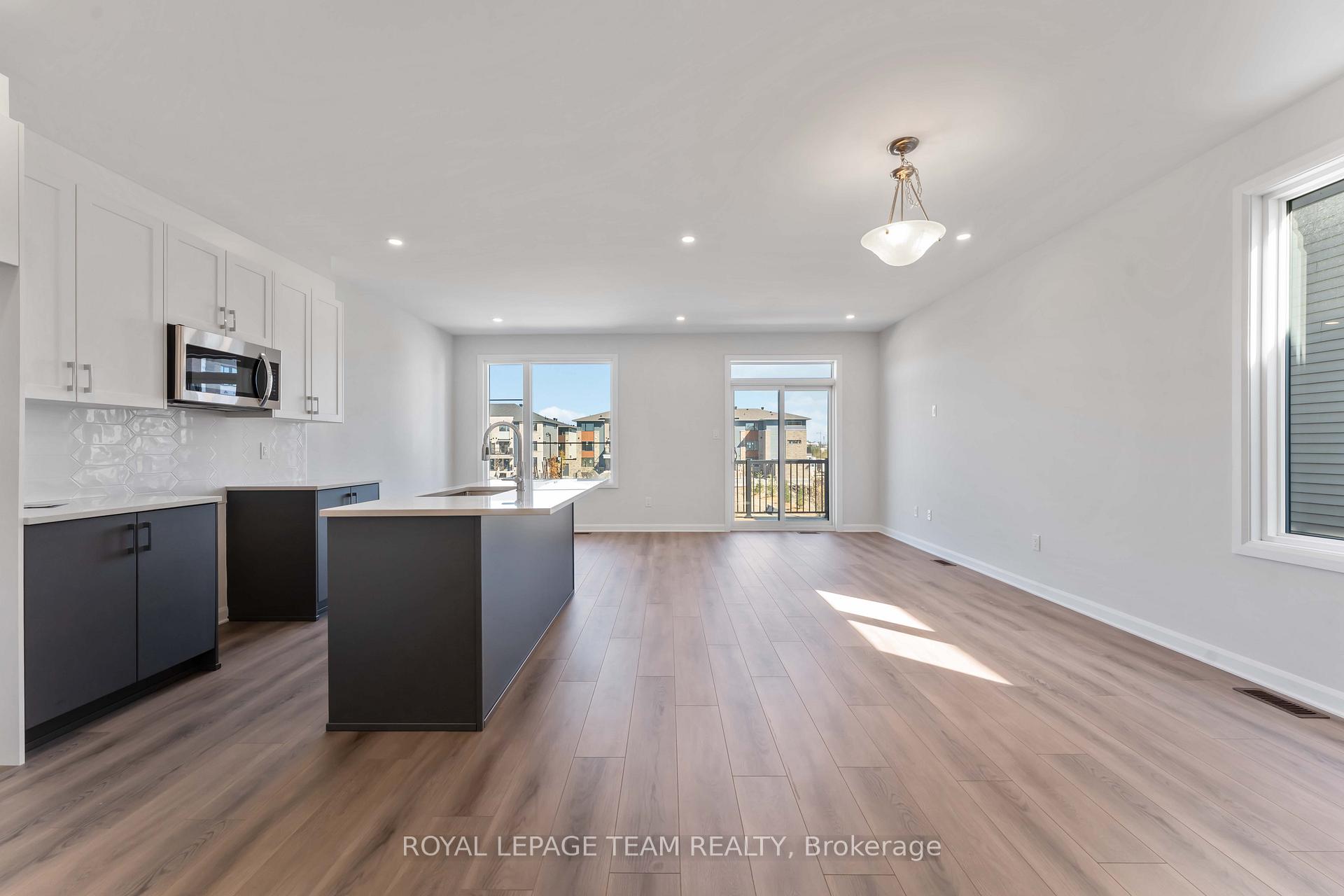 Photo 7 of 382 Clearpath Private, Ottawa, Kanata - Kanata Lakes/Heritage Hills — HOMEH