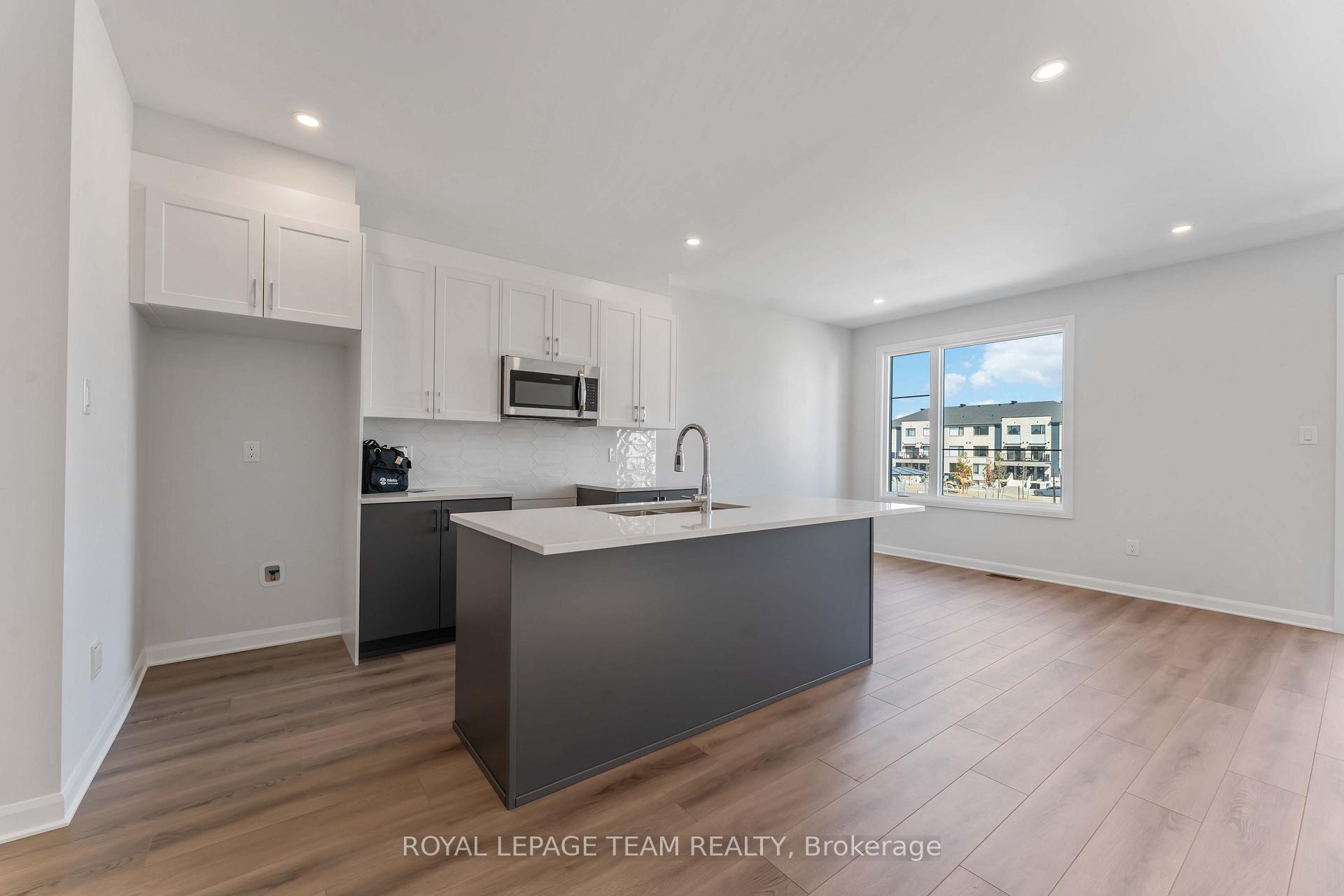 Photo 8 of 382 Clearpath Private, Ottawa, Kanata - Kanata Lakes/Heritage Hills — HOMEH