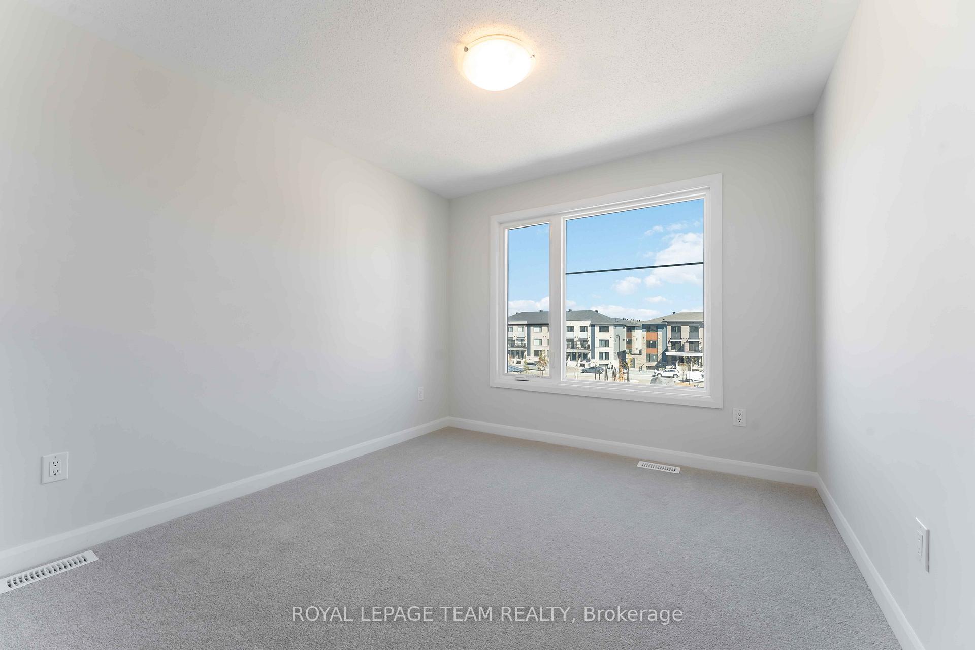Photo 17 of 382 Clearpath Private, Ottawa, Kanata - Kanata Lakes/Heritage Hills — HOMEH