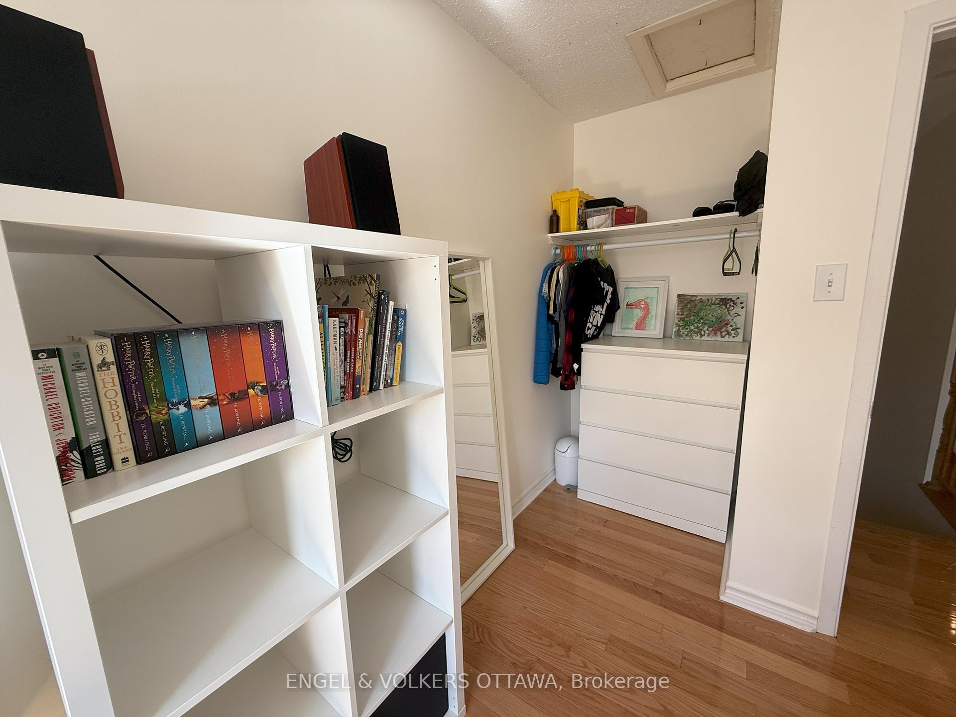 Photo 18 of 37 Lightfoot Place, Ottawa, Kanata - Katimavik — HOMEH