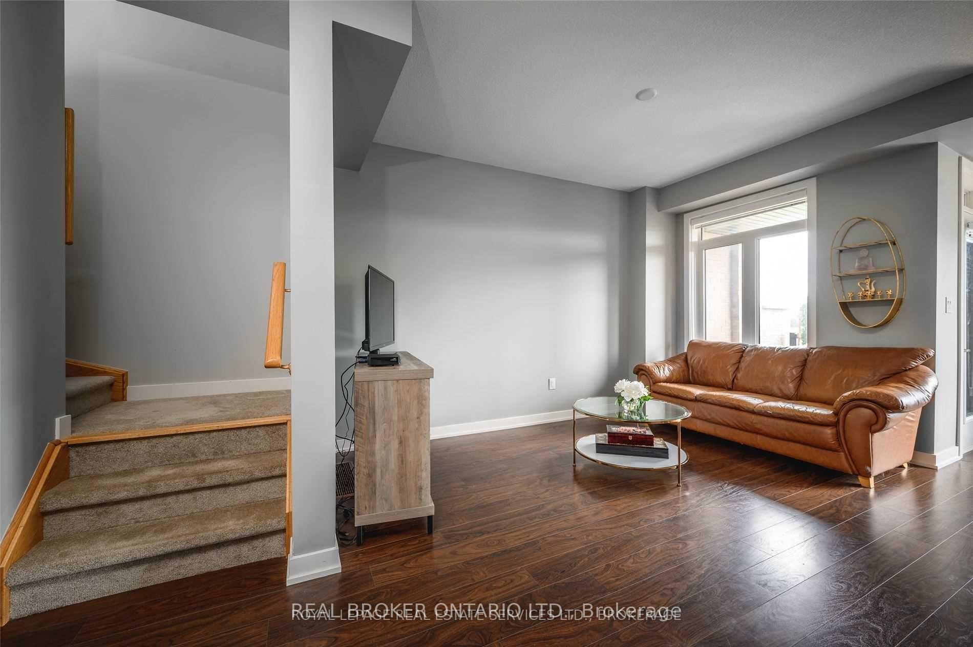 Photo 7 of Unit 65, 590 North Service Road, Hamilton, Lakeshore — HOMEH