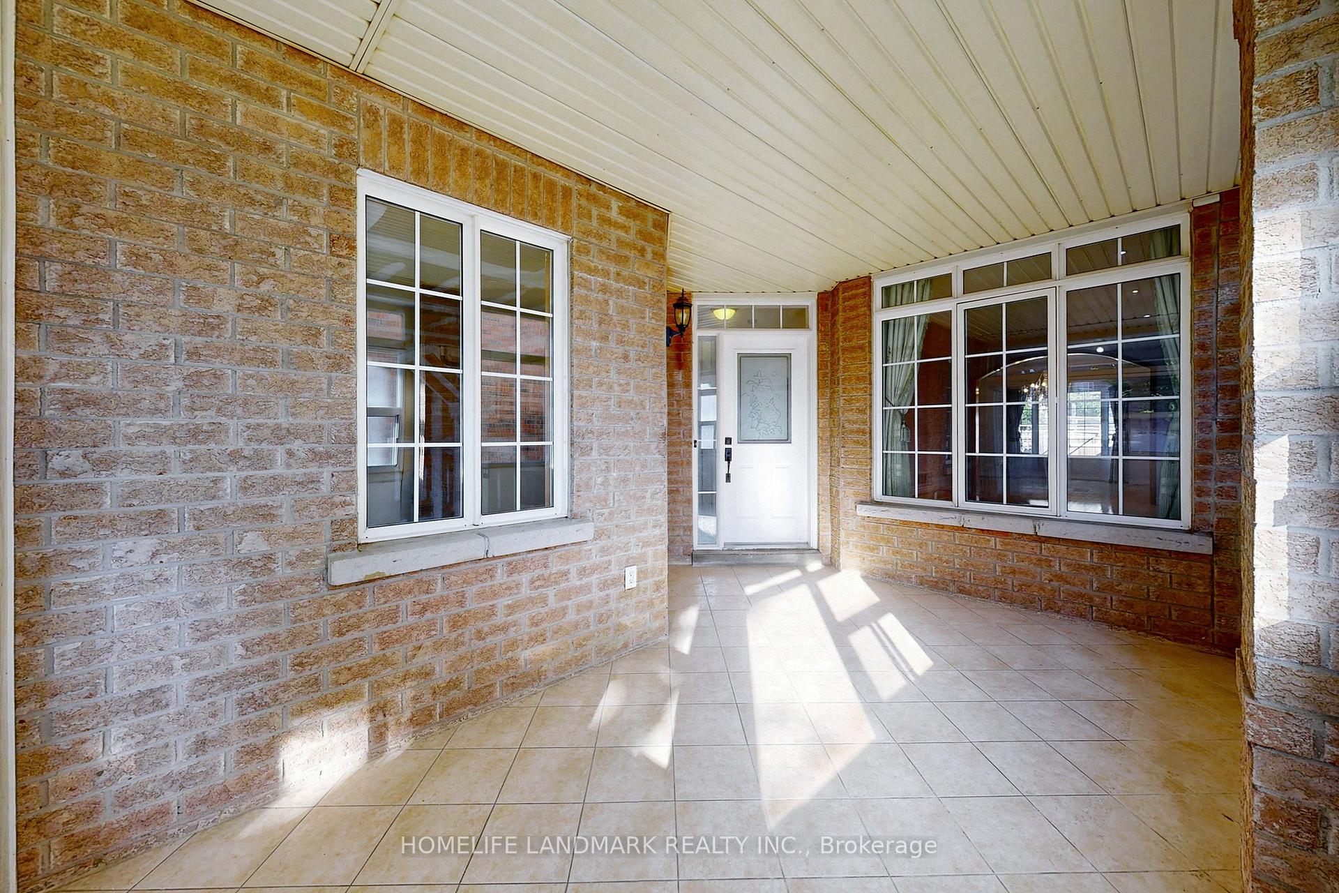 Photo 6 of 62 Elmrill Road, Markham, Berczy — HOMEH