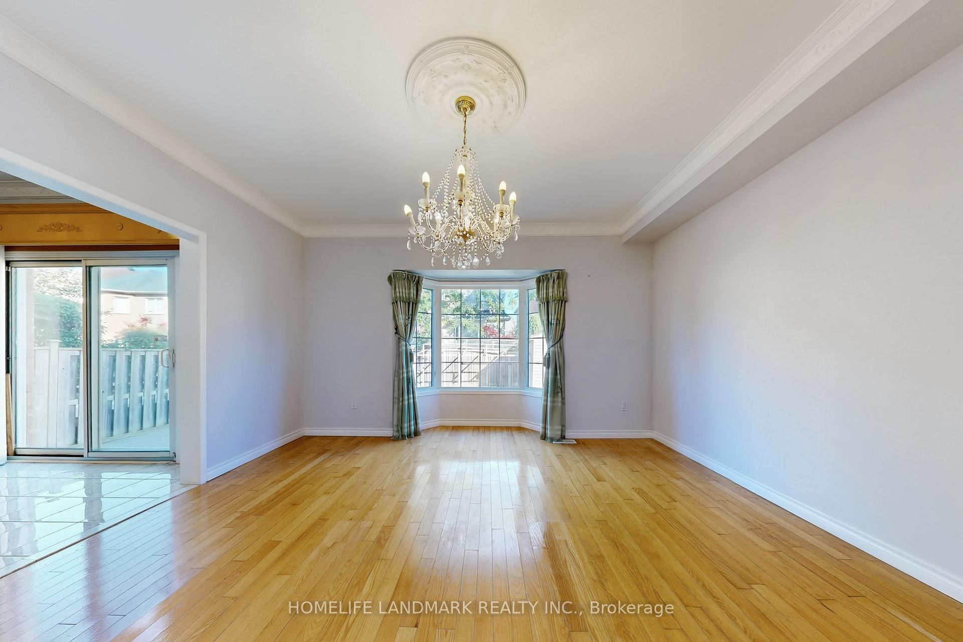Photo 9 of 62 Elmrill Road, Markham, Berczy — HOMEH