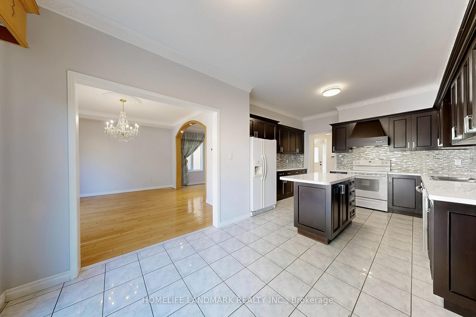 Photo 12 of 62 Elmrill Road, Markham, Berczy — HOMEH