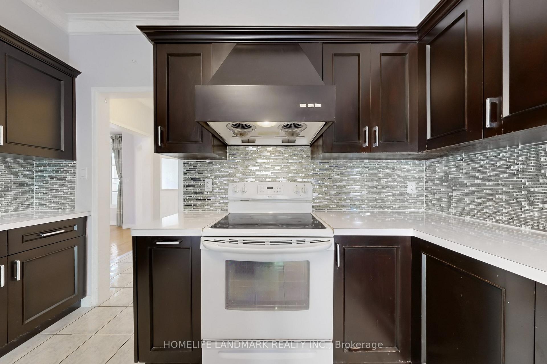 Photo 15 of 62 Elmrill Road, Markham, Berczy — HOMEH
