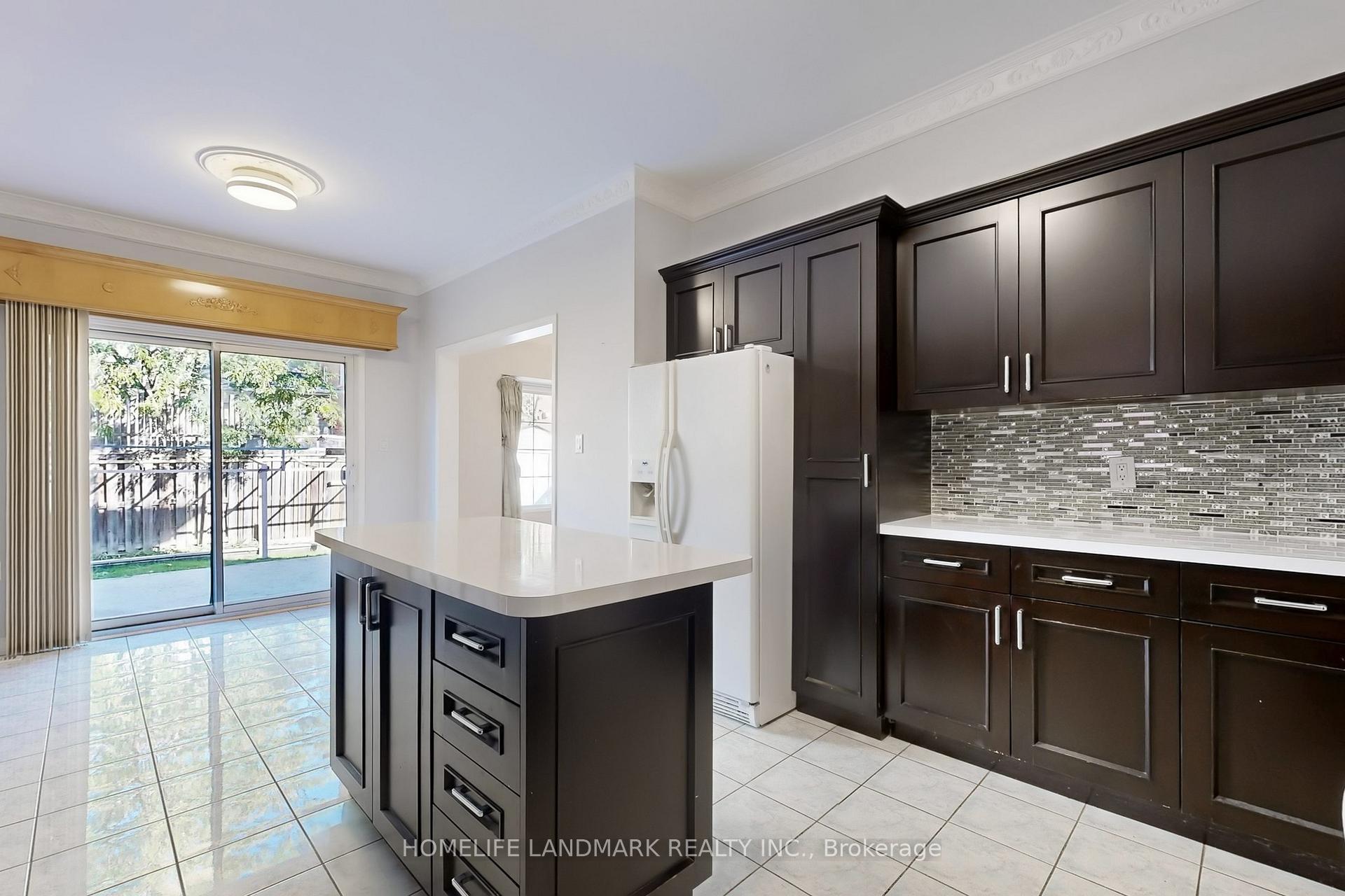 Photo 16 of 62 Elmrill Road, Markham, Berczy — HOMEH