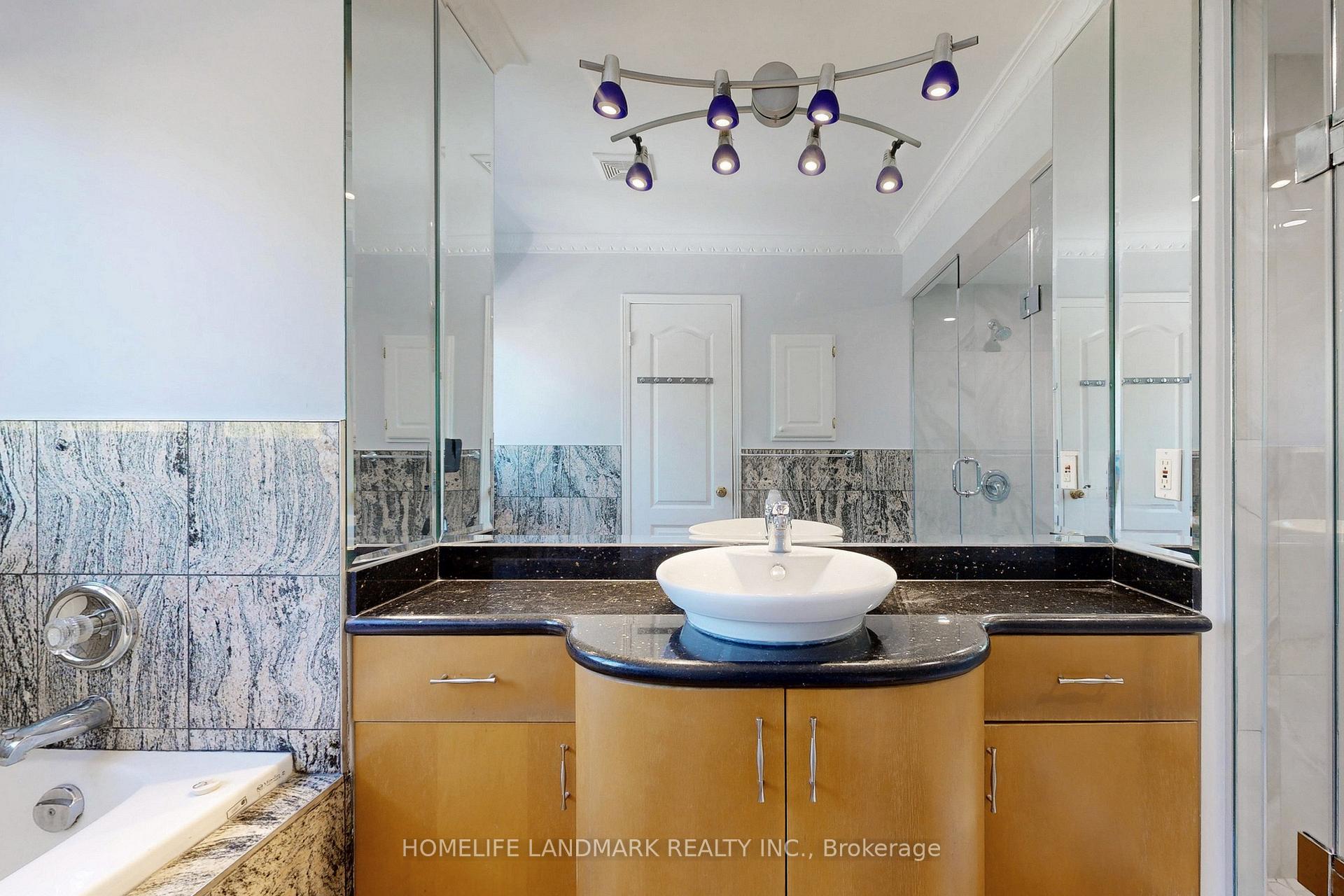 Photo 27 of 62 Elmrill Road, Markham, Berczy — HOMEH