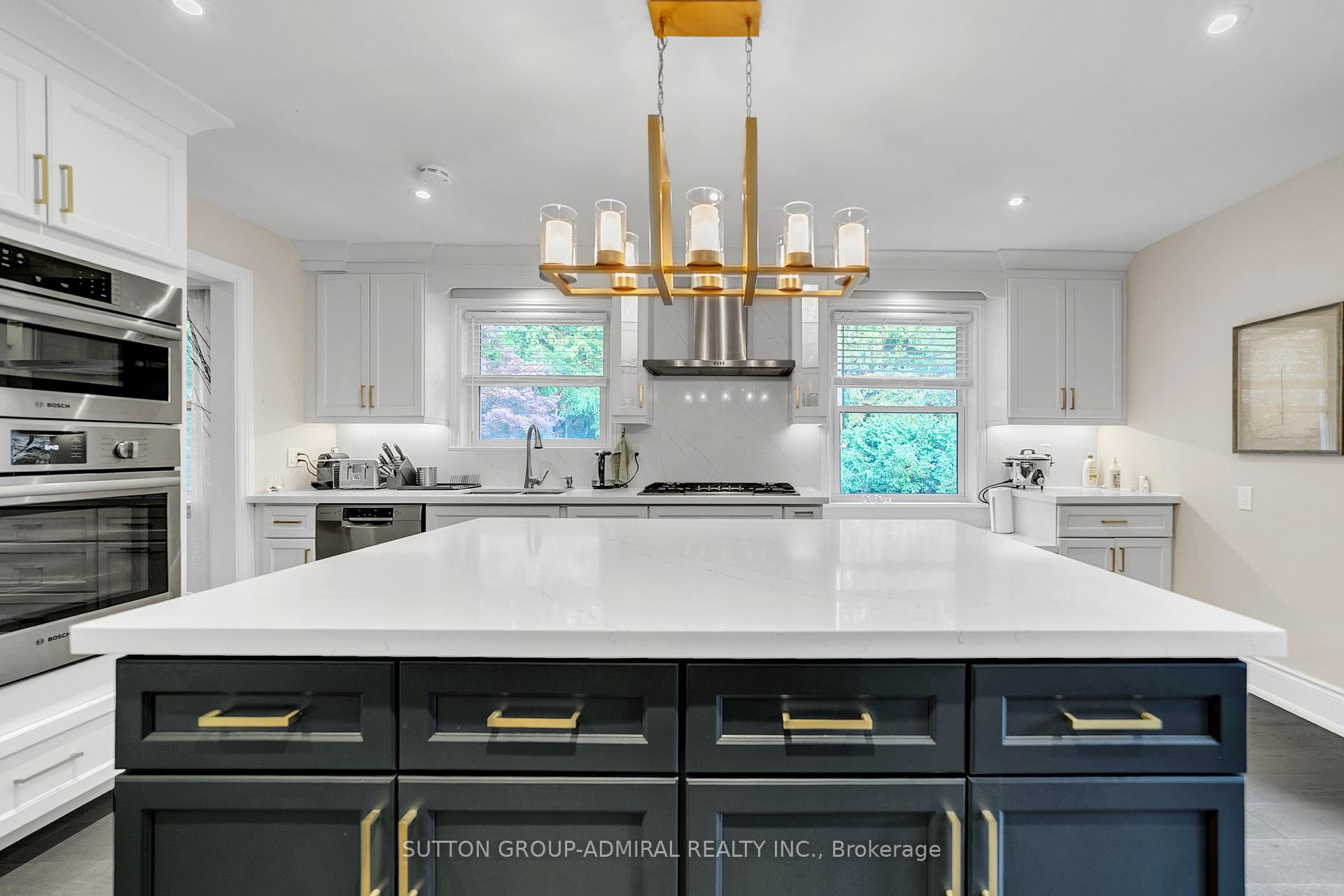 Photo 13 of 9 Elspeth Place, Markham, Grandview — HOMEH