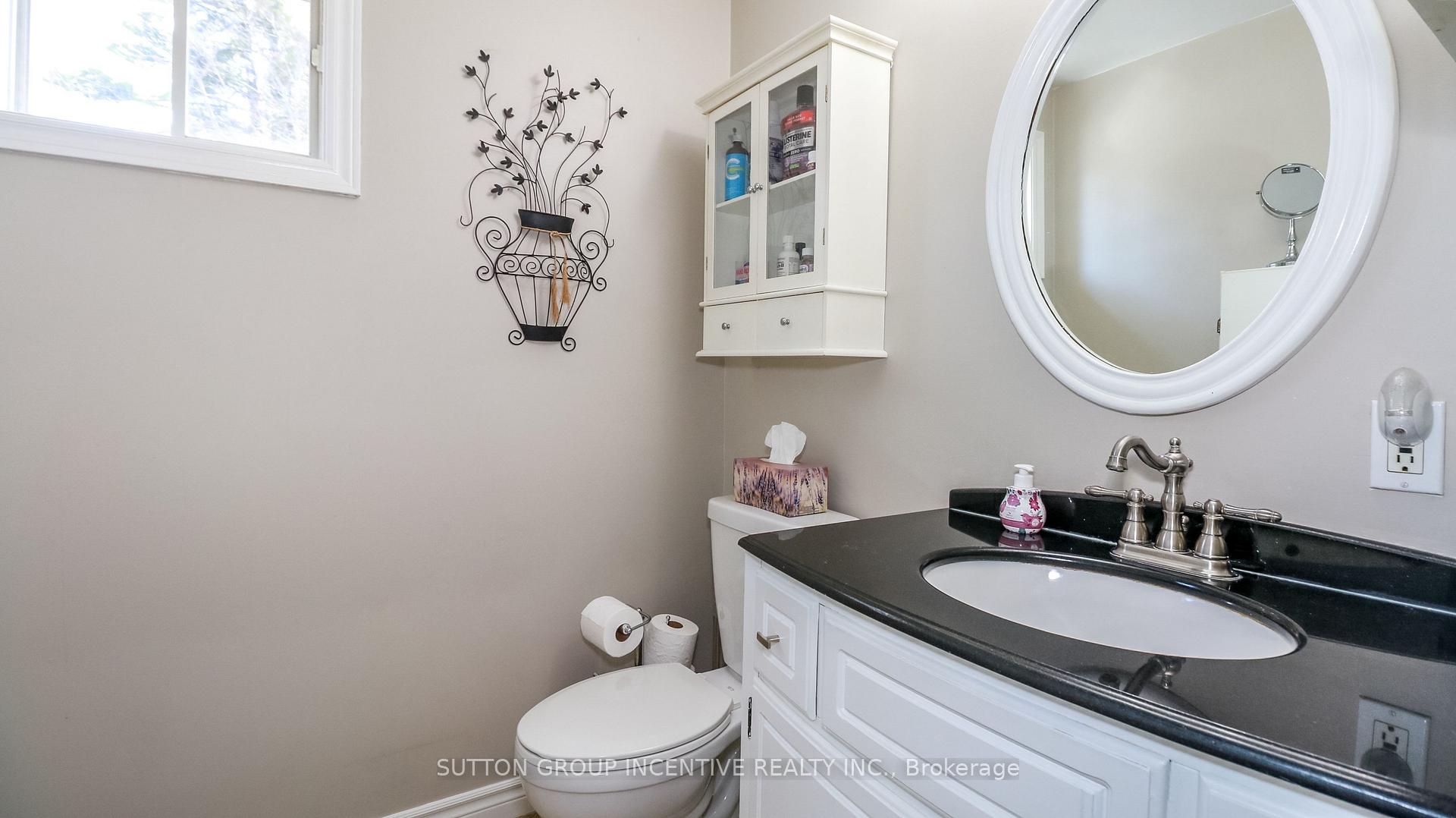 Photo 15 of 756 Roberts Road, Innisfil, Alcona — HOMEH