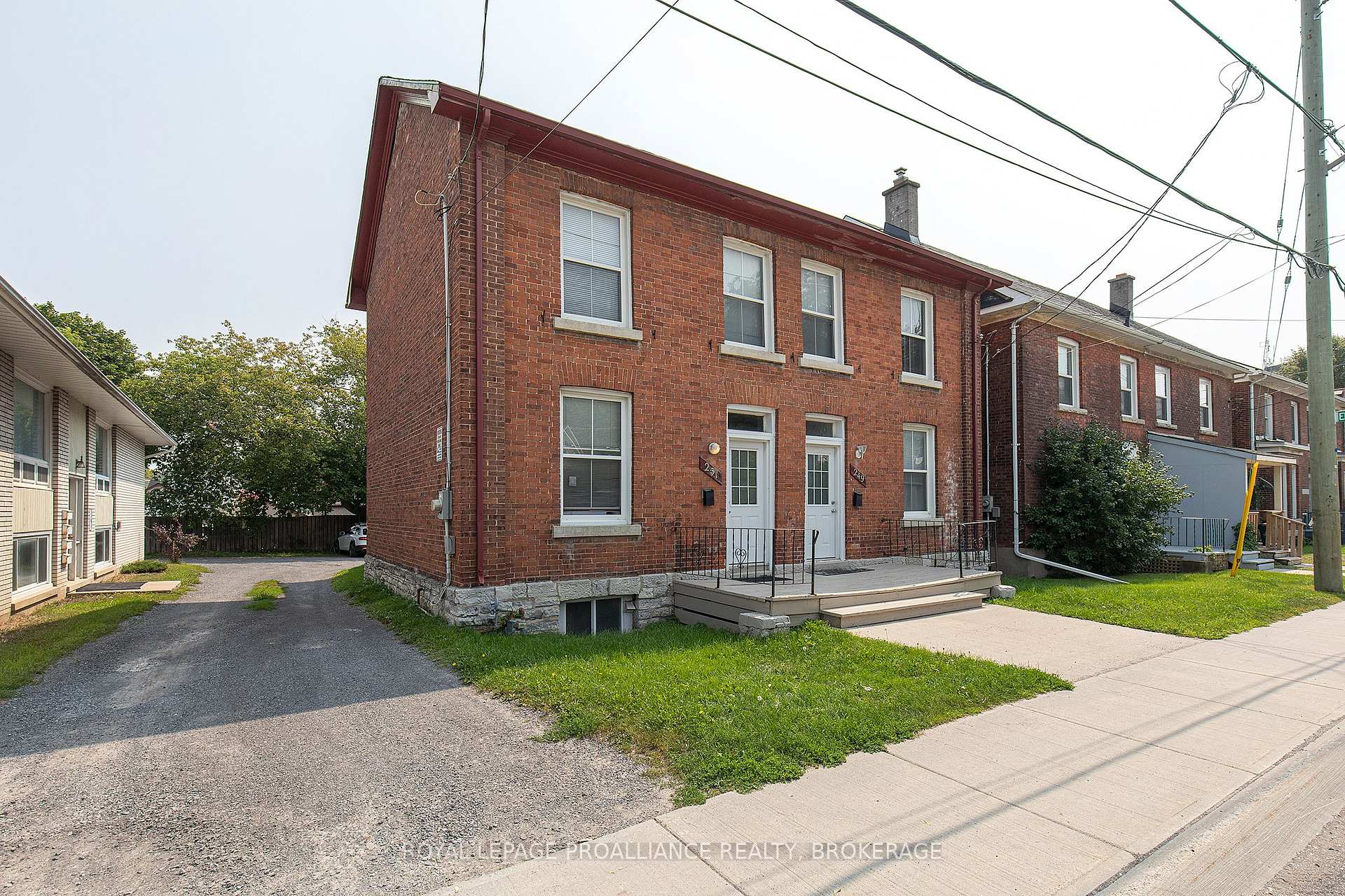 Photo 2 of 251 Division Street, Kingston, East of Sir John A. Blvd — HOMEH