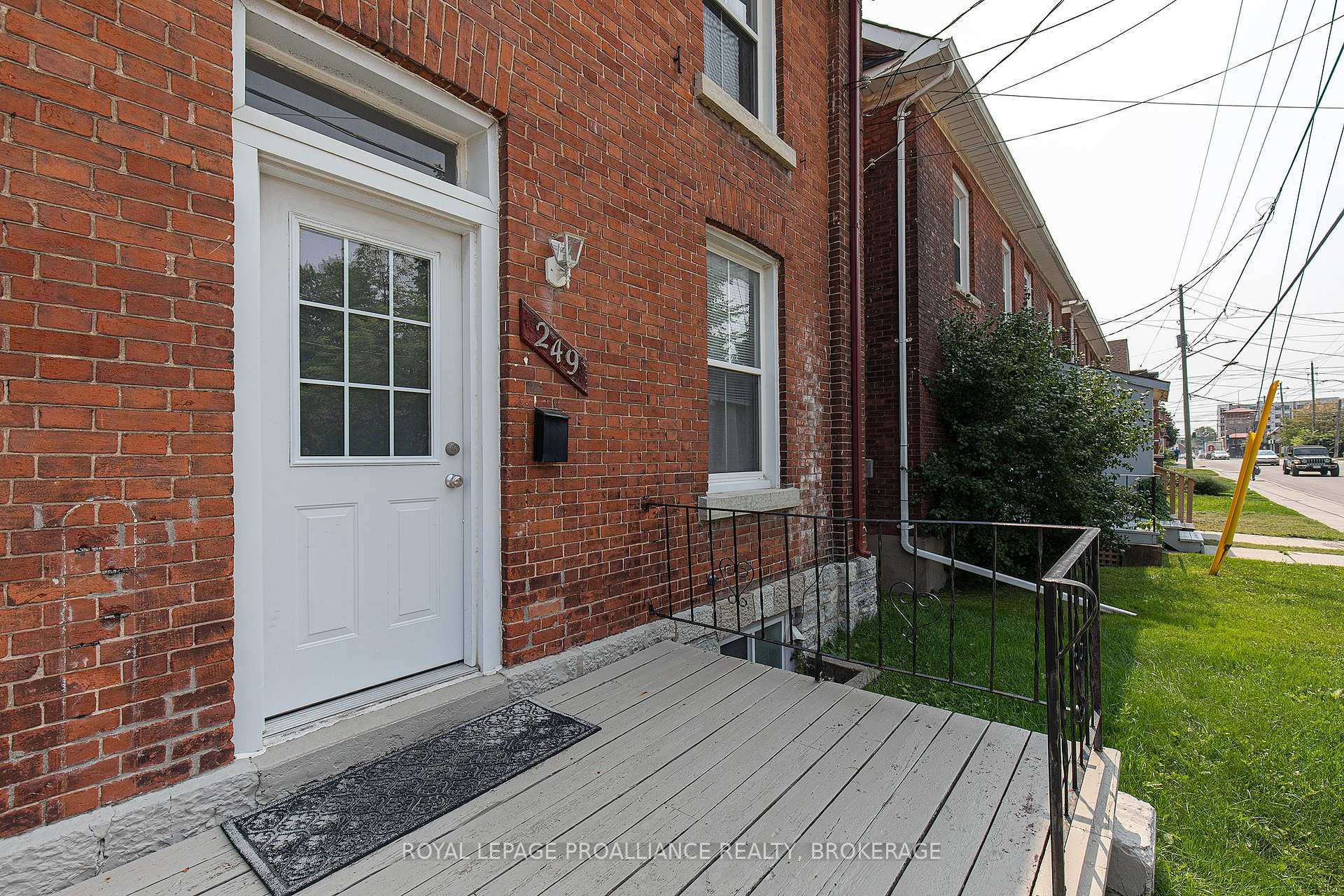 Photo 5 of 251 Division Street, Kingston, East of Sir John A. Blvd — HOMEH