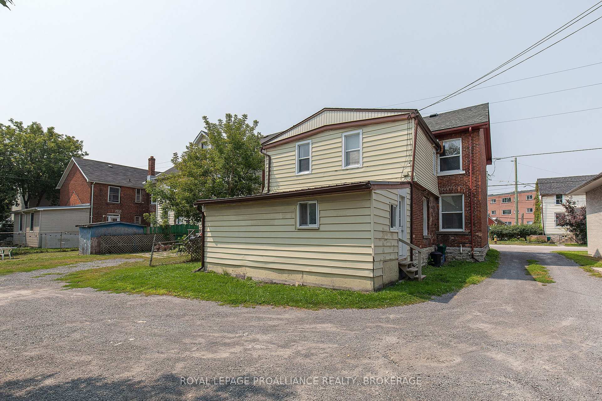 Photo 9 of 251 Division Street, Kingston, East of Sir John A. Blvd — HOMEH