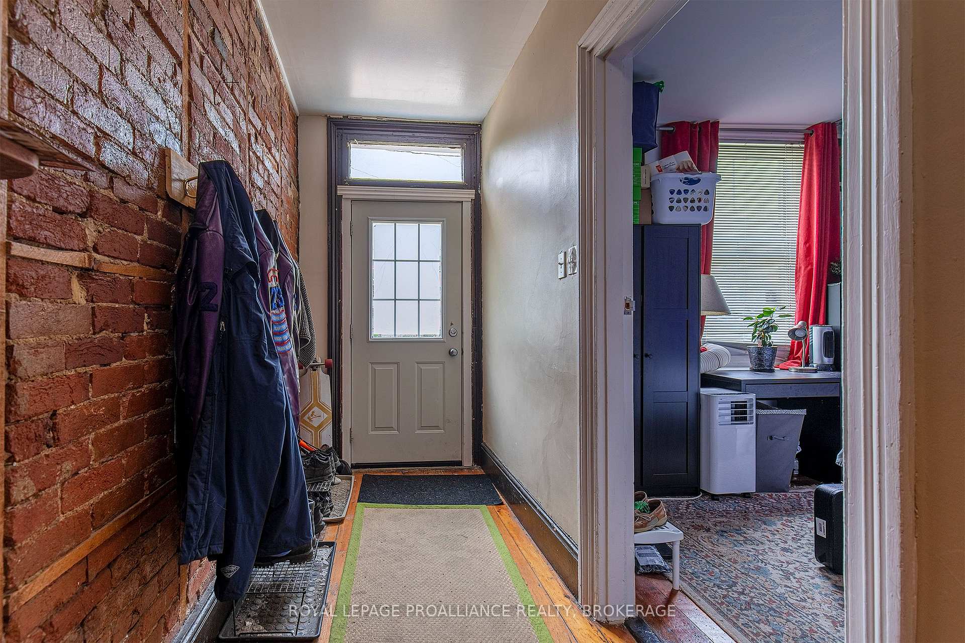 Photo 10 of 251 Division Street, Kingston, East of Sir John A. Blvd — HOMEH