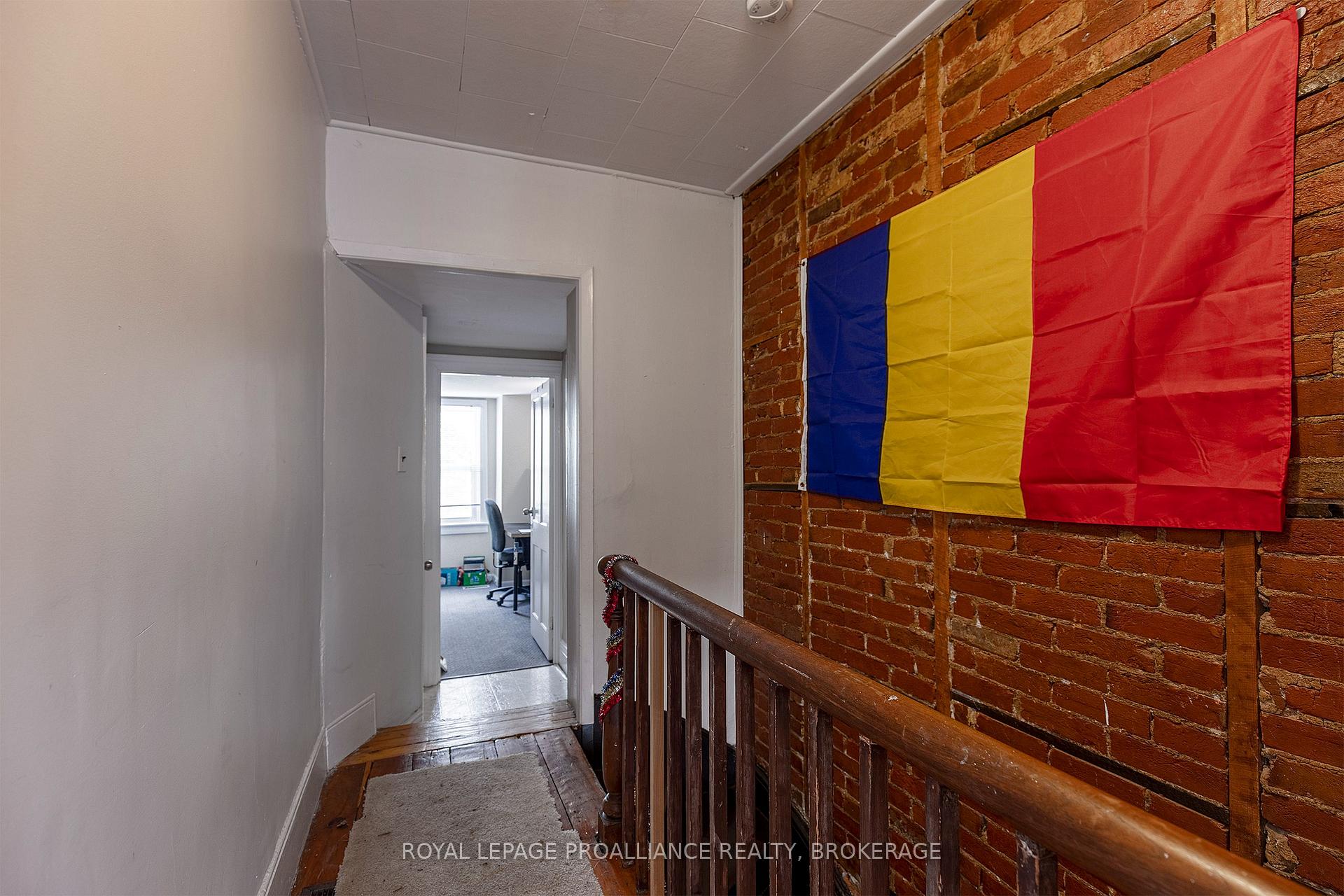 Photo 21 of 251 Division Street, Kingston, East of Sir John A. Blvd — HOMEH
