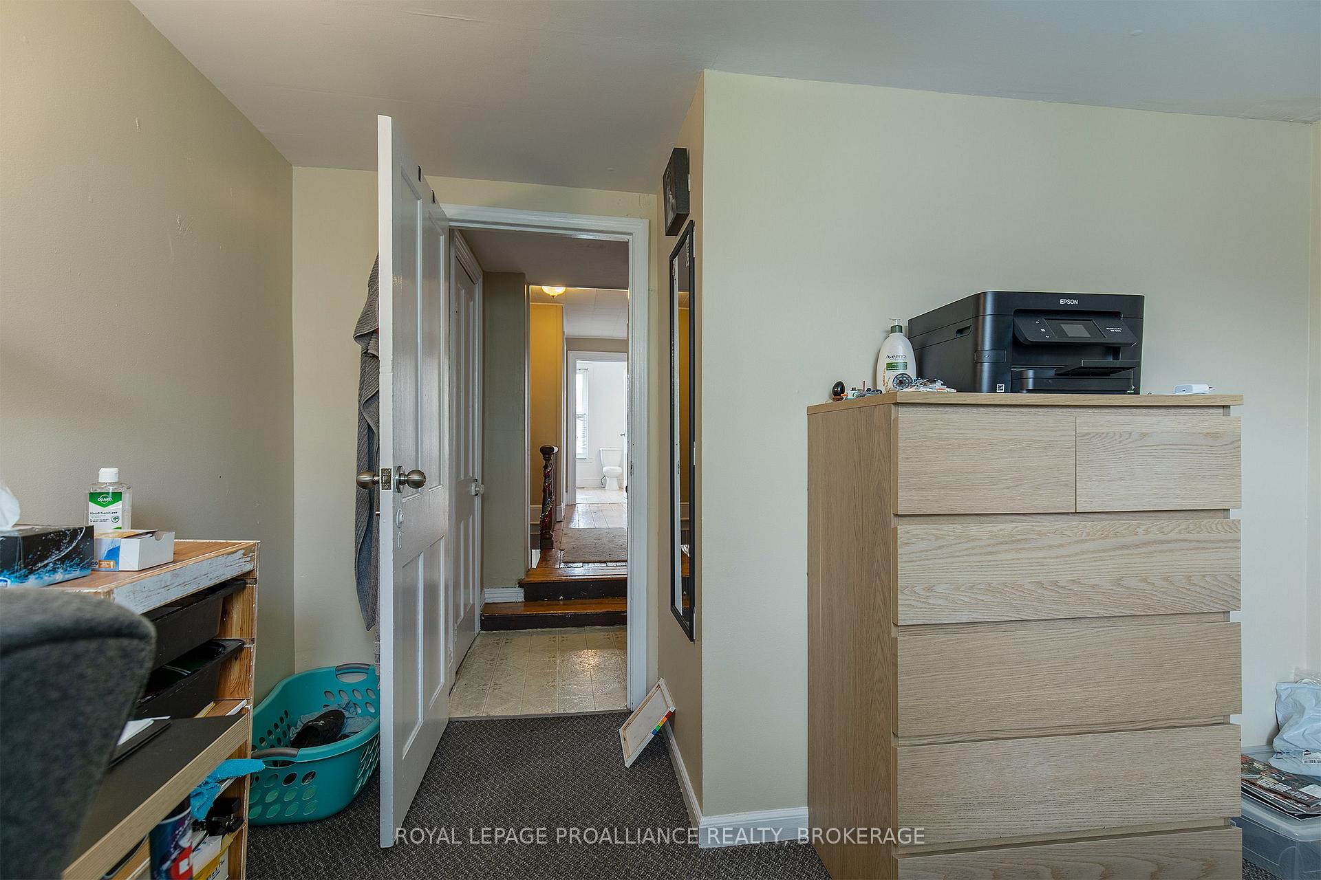 Photo 26 of 251 Division Street, Kingston, East of Sir John A. Blvd — HOMEH