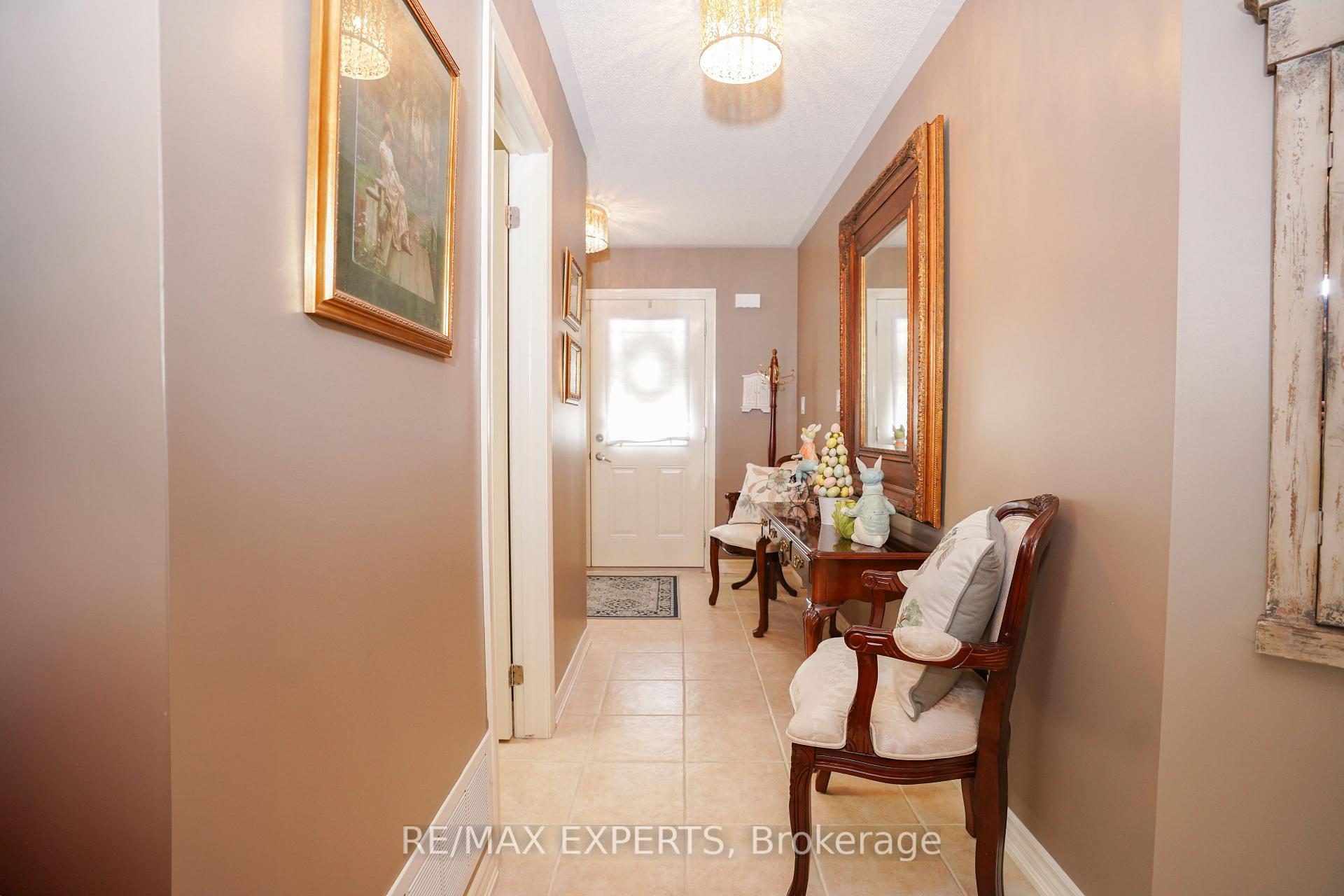 Photo 4 of 1202 Lowrie Street, Innisfil, Alcona — HOMEH