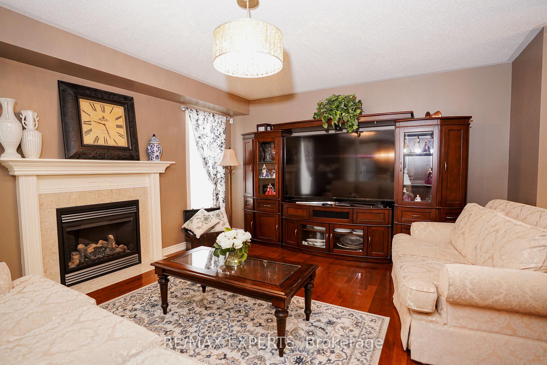 Photo 8 of 1202 Lowrie Street, Innisfil, Alcona — HOMEH