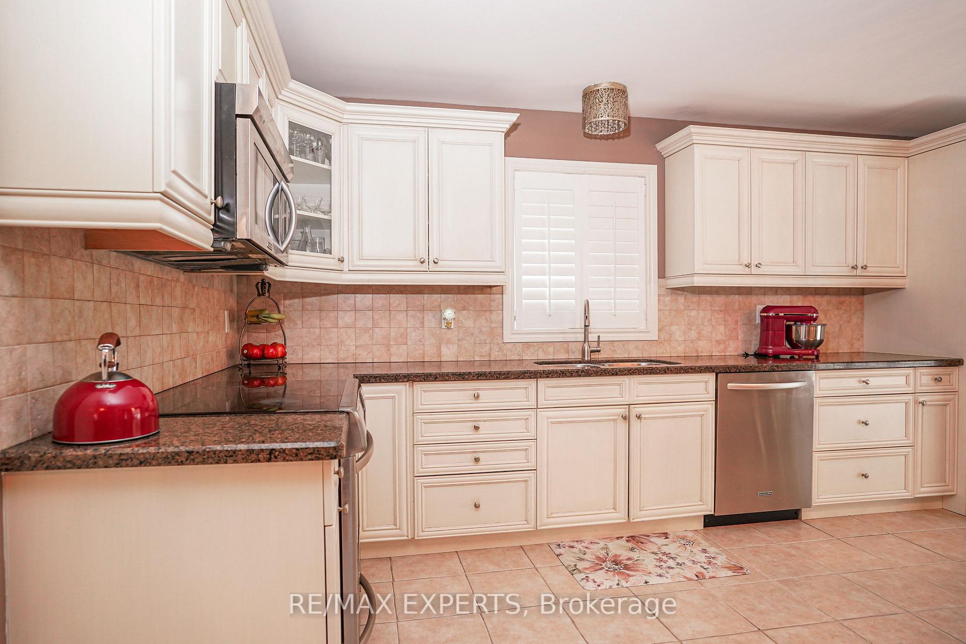 Photo 12 of 1202 Lowrie Street, Innisfil, Alcona — HOMEH