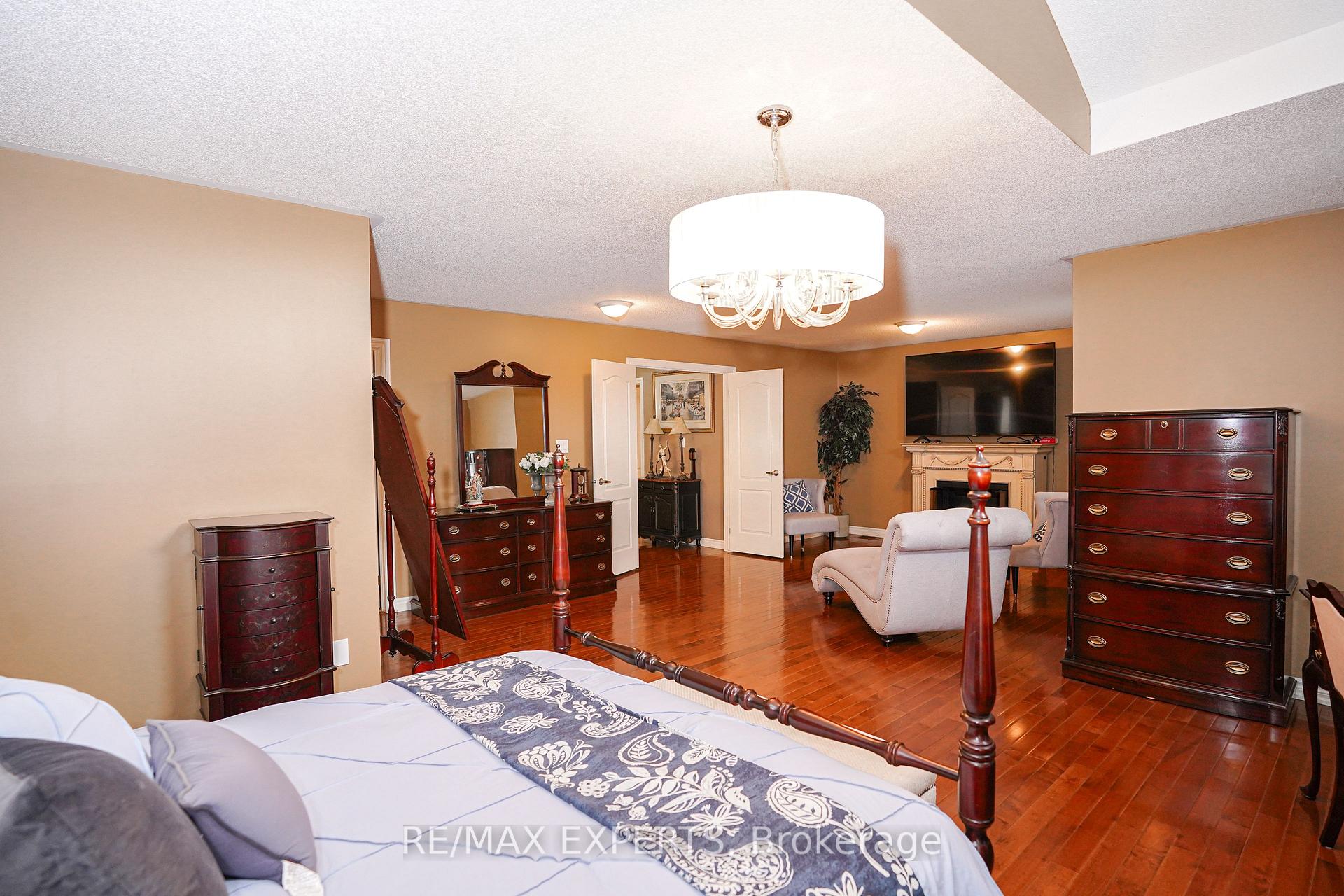 Photo 24 of 1202 Lowrie Street, Innisfil, Alcona — HOMEH