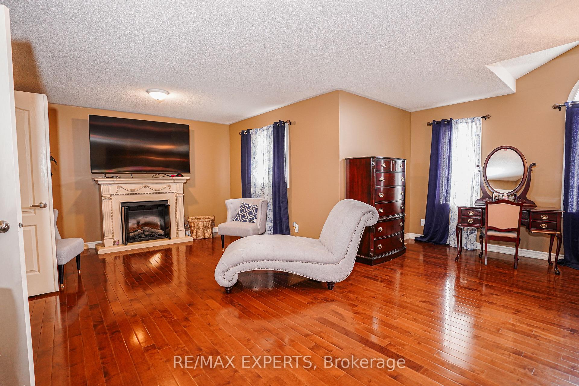 Photo 27 of 1202 Lowrie Street, Innisfil, Alcona — HOMEH