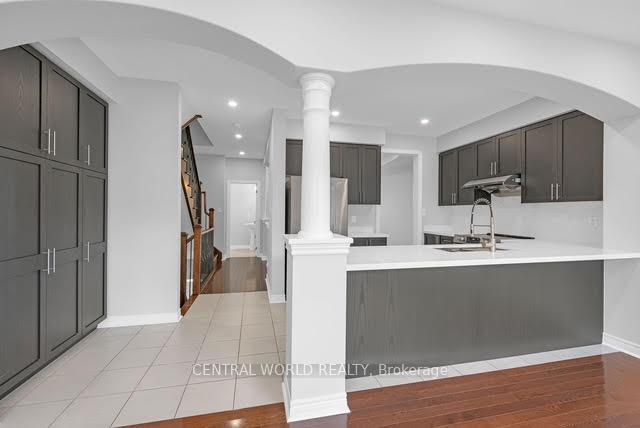 Photo 2 of 2928 Elgin Mills Road E, Markham, Victoria Square — HOMEH