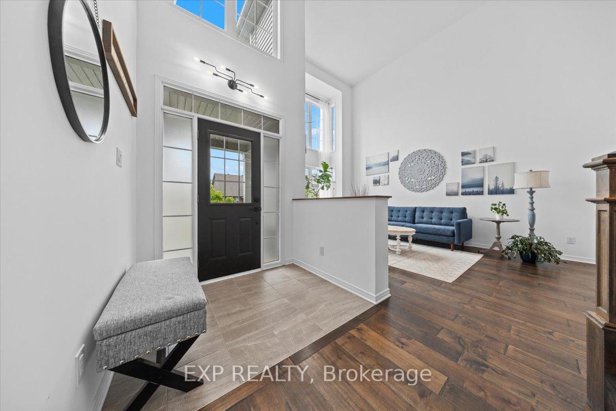 Photo 4 of 209 Rover Street, Ottawa, Kanata - Emerald Meadows/Trailwest — HOMEH