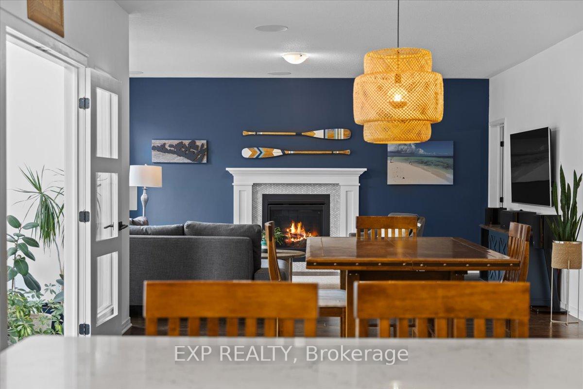 Photo 20 of 209 Rover Street, Ottawa, Kanata - Emerald Meadows/Trailwest — HOMEH
