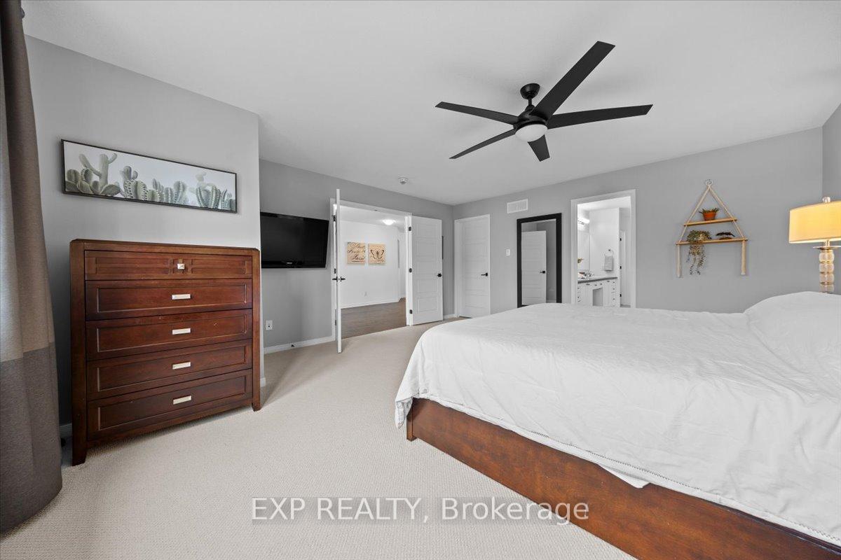 Photo 28 of 209 Rover Street, Ottawa, Kanata - Emerald Meadows/Trailwest — HOMEH