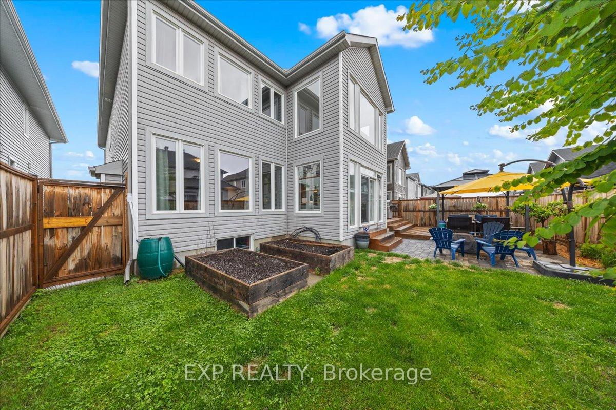 Photo 44 of 209 Rover Street, Ottawa, Kanata - Emerald Meadows/Trailwest — HOMEH