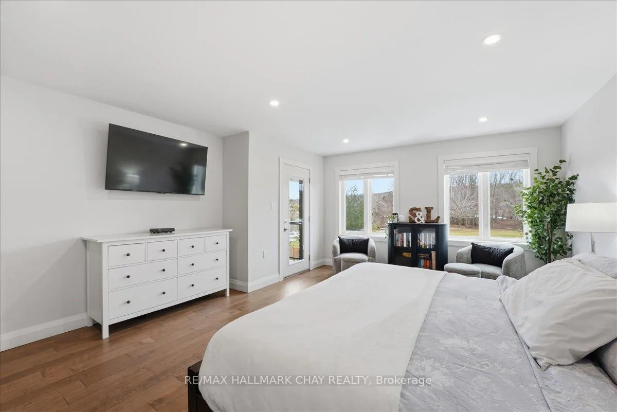 Photo 30 of 26 Lowry Court, Barrie, Edgehill Drive — HOMEH