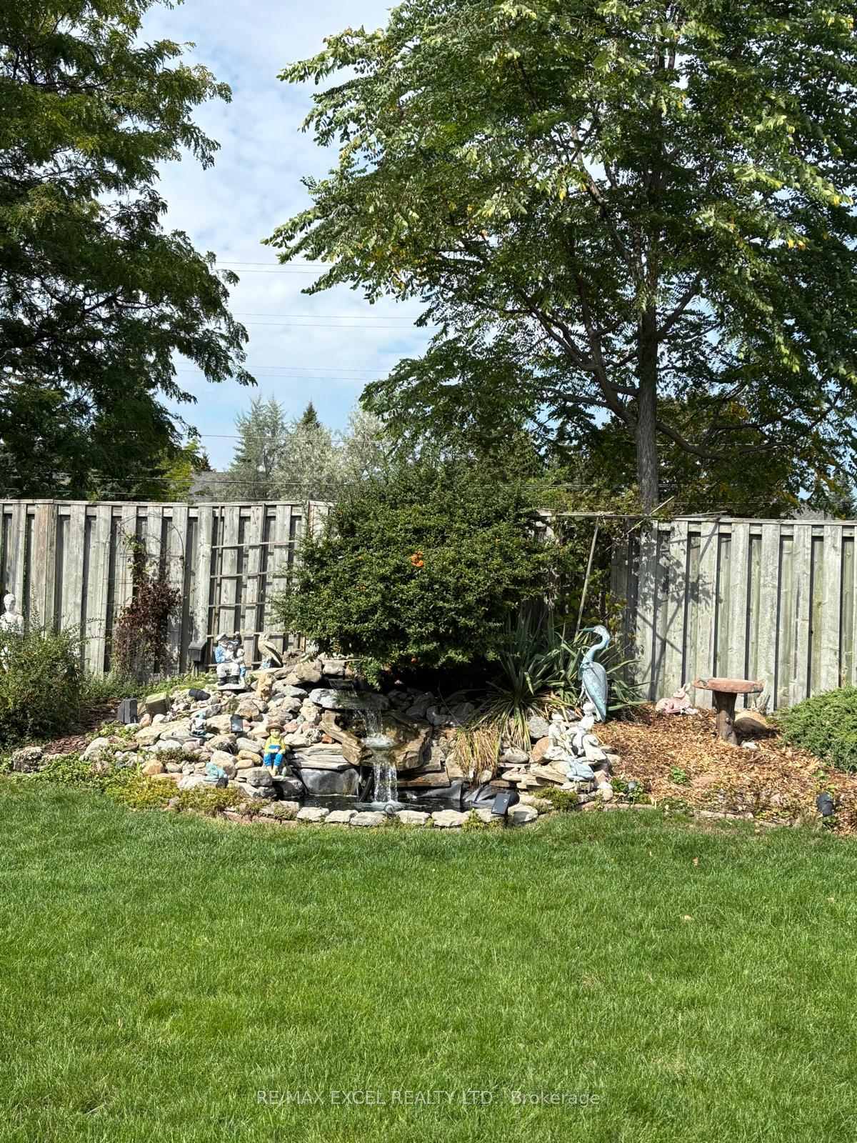 Photo 42 of 24 Lehman Crescent, Markham, Markham Village — HOMEH