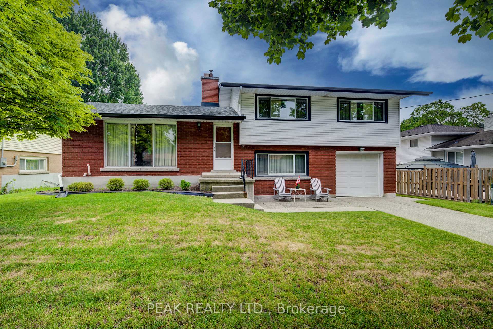 Photo 1 of 275 Forest Hill Drive, Kitchener — HOMEH