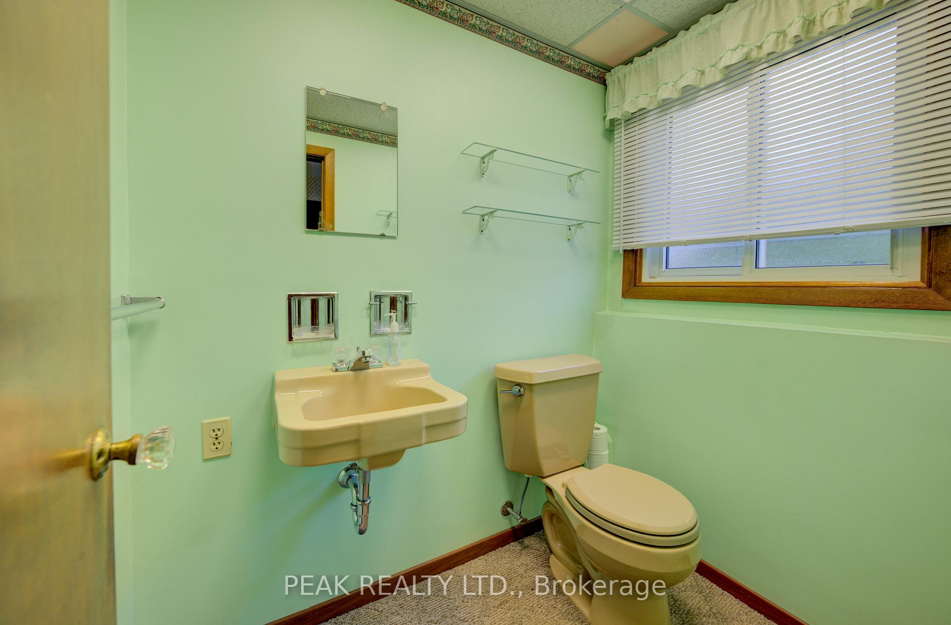 Photo 23 of 275 Forest Hill Drive, Kitchener — HOMEH