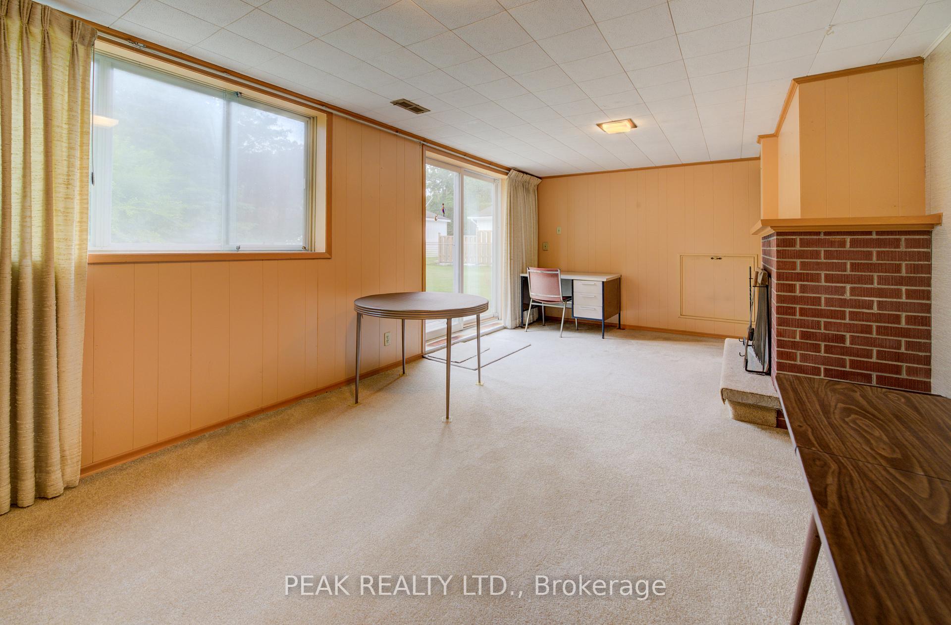 Photo 25 of 275 Forest Hill Drive, Kitchener — HOMEH