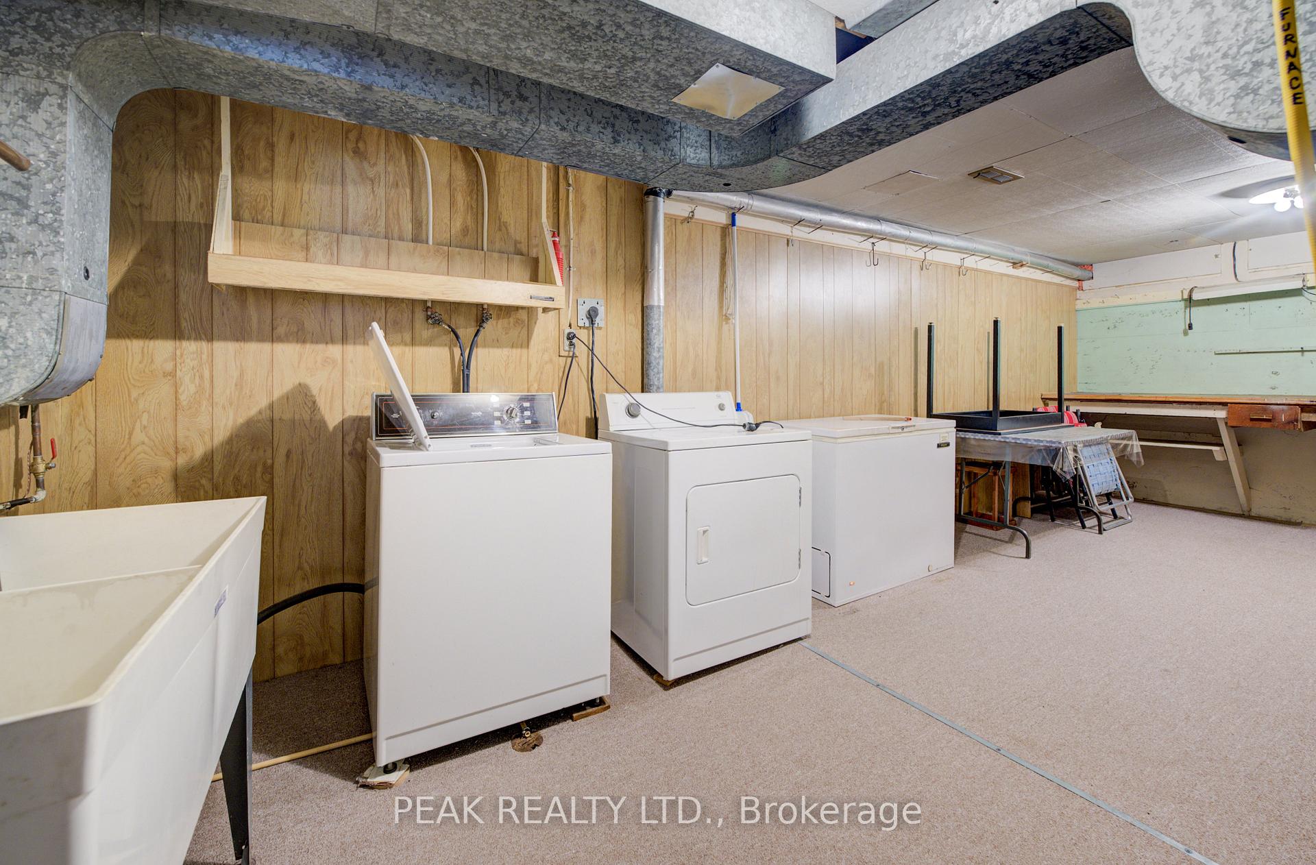 Photo 26 of 275 Forest Hill Drive, Kitchener — HOMEH