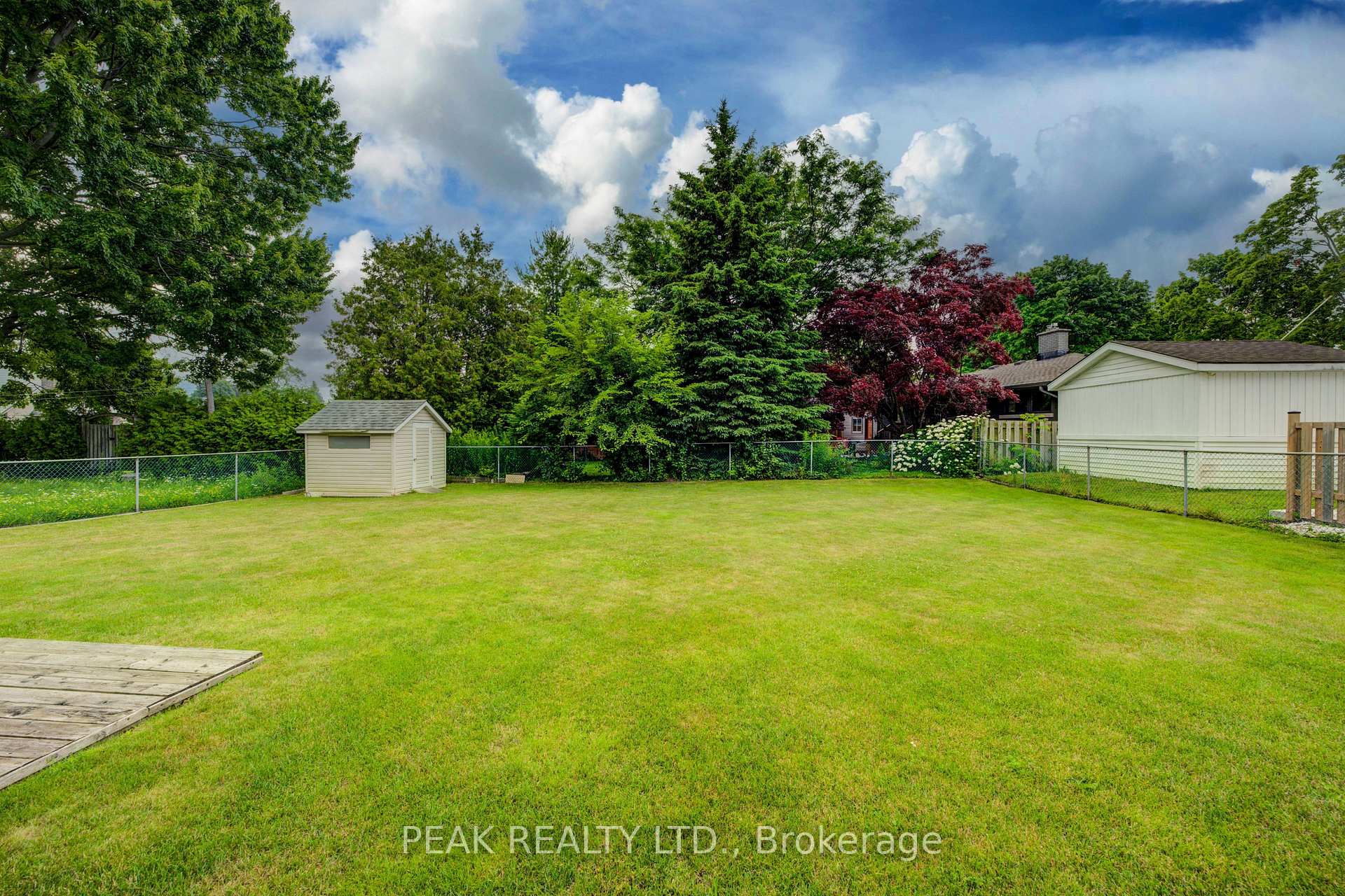 Photo 30 of 275 Forest Hill Drive, Kitchener — HOMEH