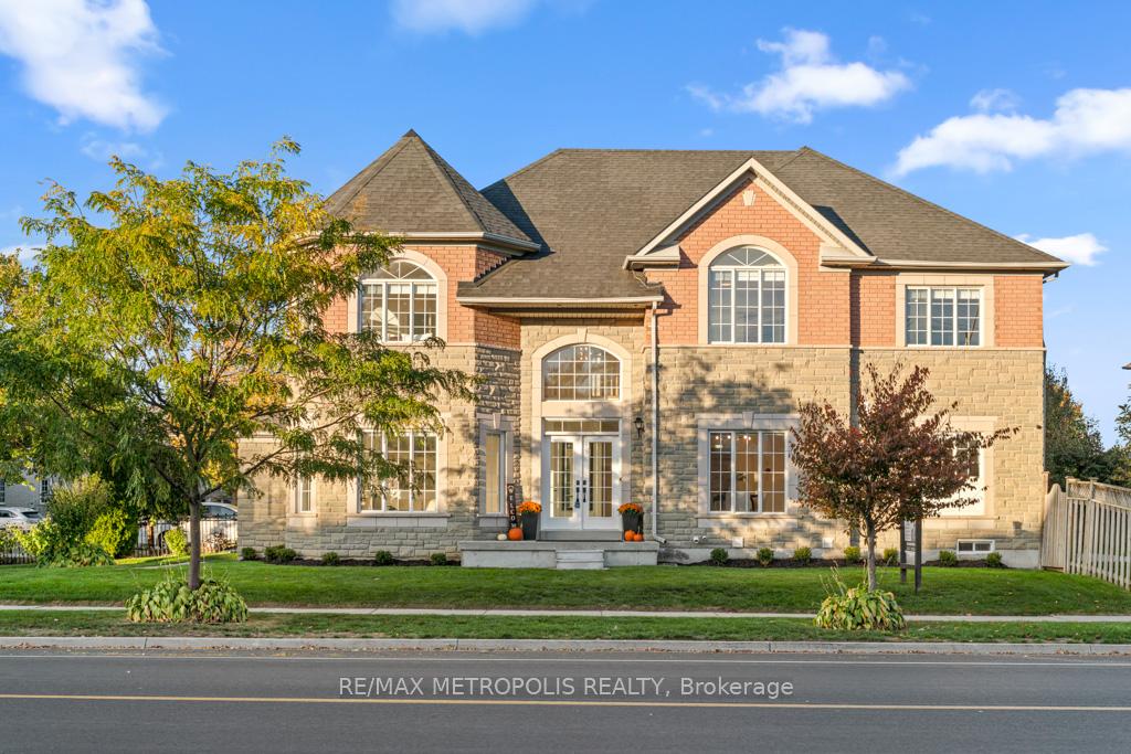 Photo 5 of 1 Teversham Court, Markham, Rouge Fairways — HOMEH