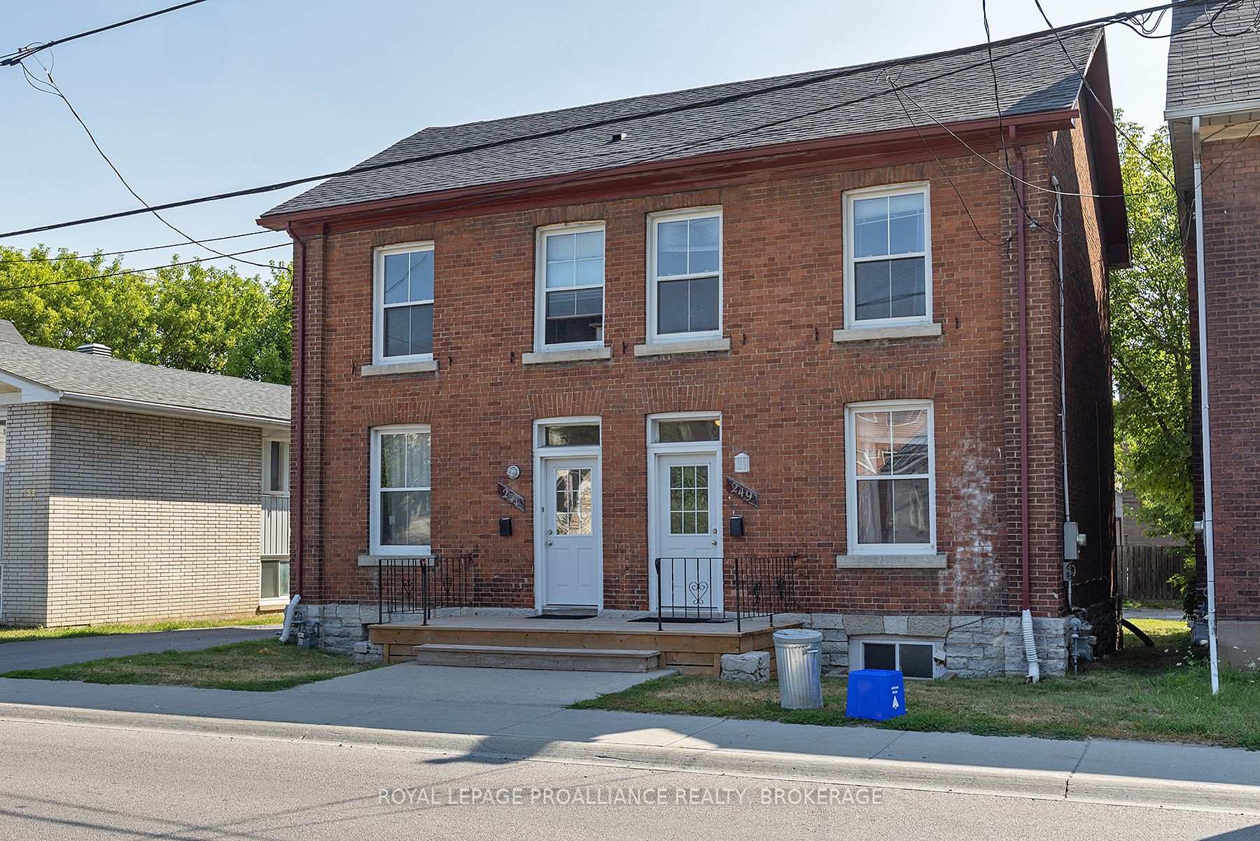Photo 2 of 249 Division Street, Kingston, East of Sir John A. Blvd — HOMEH