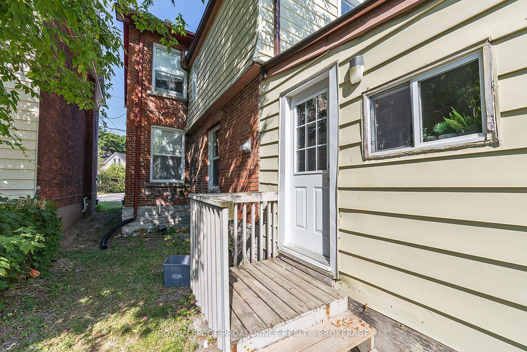 Photo 6 of 249 Division Street, Kingston, East of Sir John A. Blvd — HOMEH