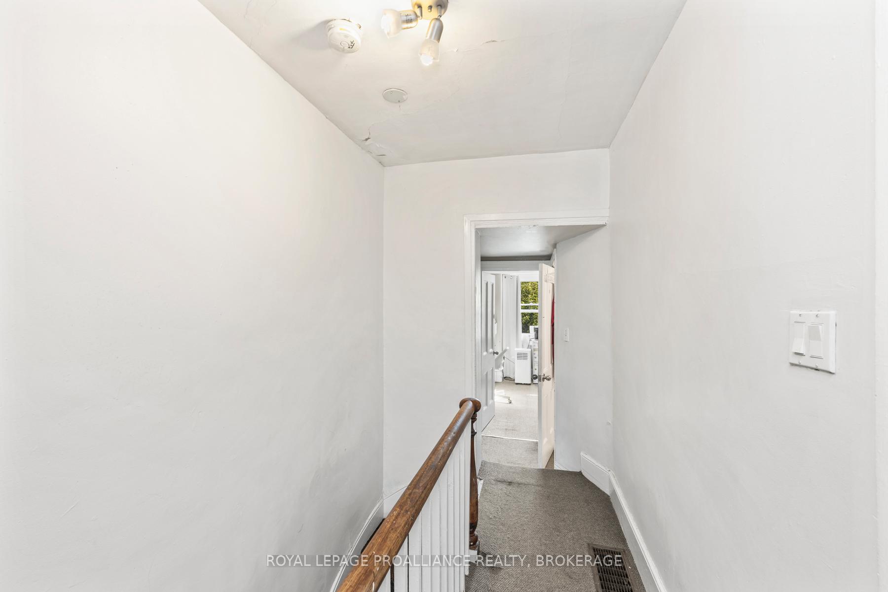 Photo 20 of 249 Division Street, Kingston, East of Sir John A. Blvd — HOMEH