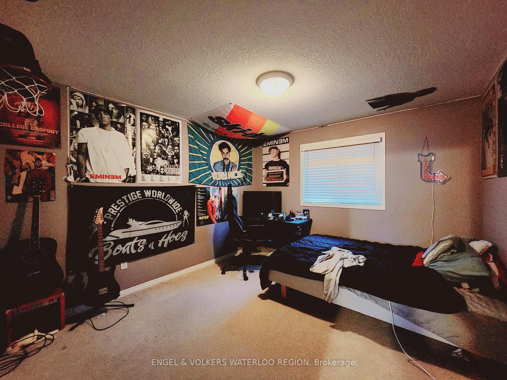 Photo 15 of 347 Oprington Place, Kitchener — HOMEH