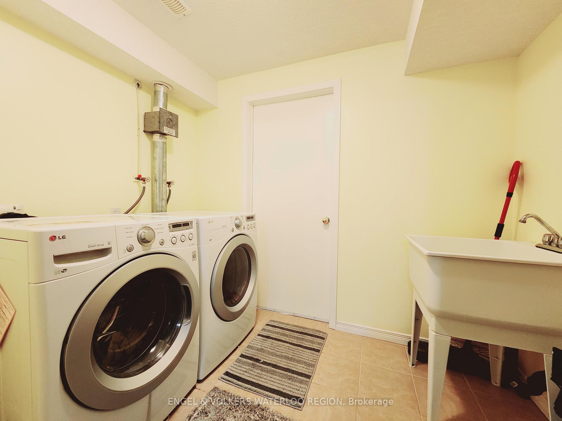 Photo 17 of 347 Oprington Place, Kitchener — HOMEH