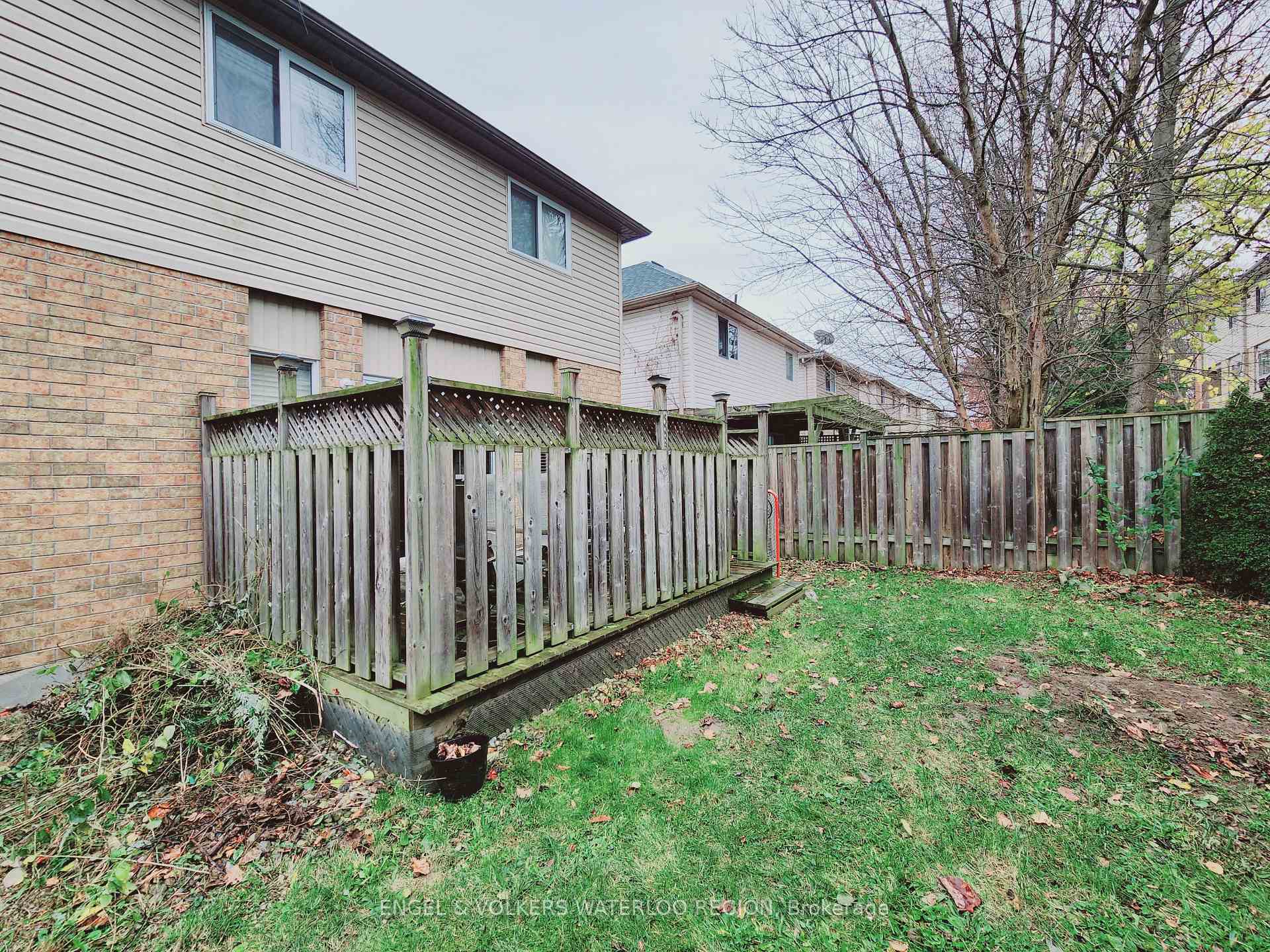 Photo 24 of 347 Oprington Place, Kitchener — HOMEH