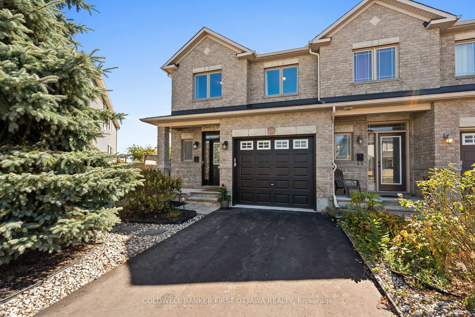 Photo 1 of 638 Pepperville Crescent, Ottawa, Kanata - Emerald Meadows/Trailwest — HOMEH