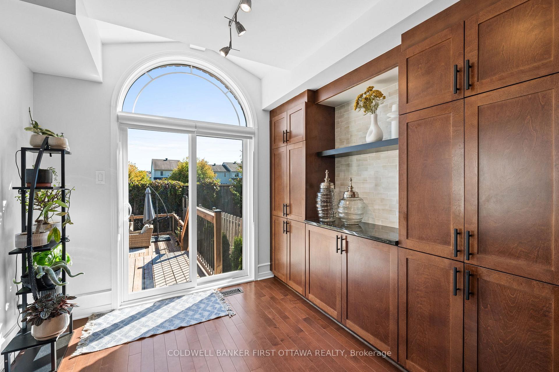 Photo 15 of 638 Pepperville Crescent, Ottawa, Kanata - Emerald Meadows/Trailwest — HOMEH