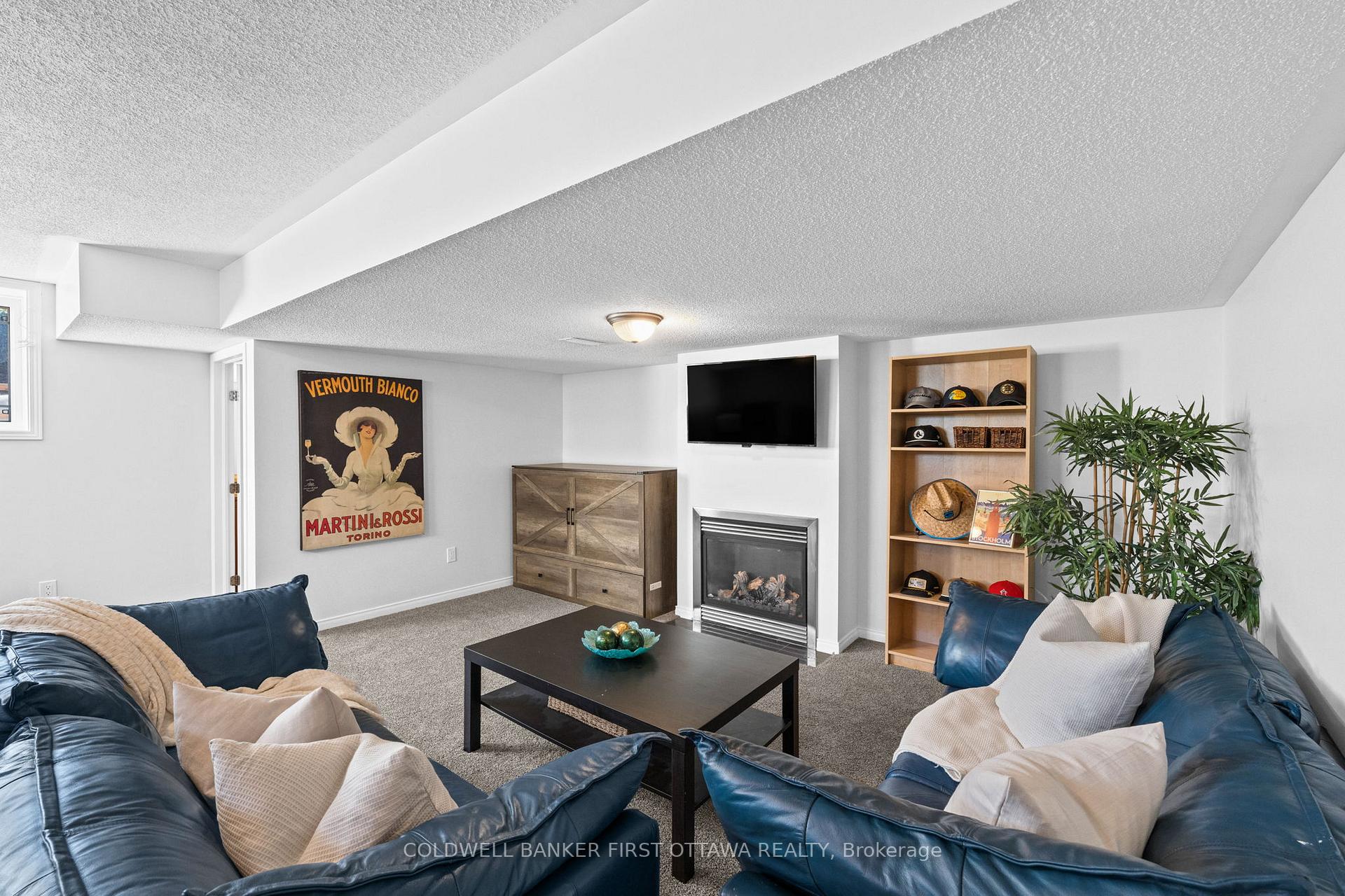 Photo 30 of 638 Pepperville Crescent, Ottawa, Kanata - Emerald Meadows/Trailwest — HOMEH