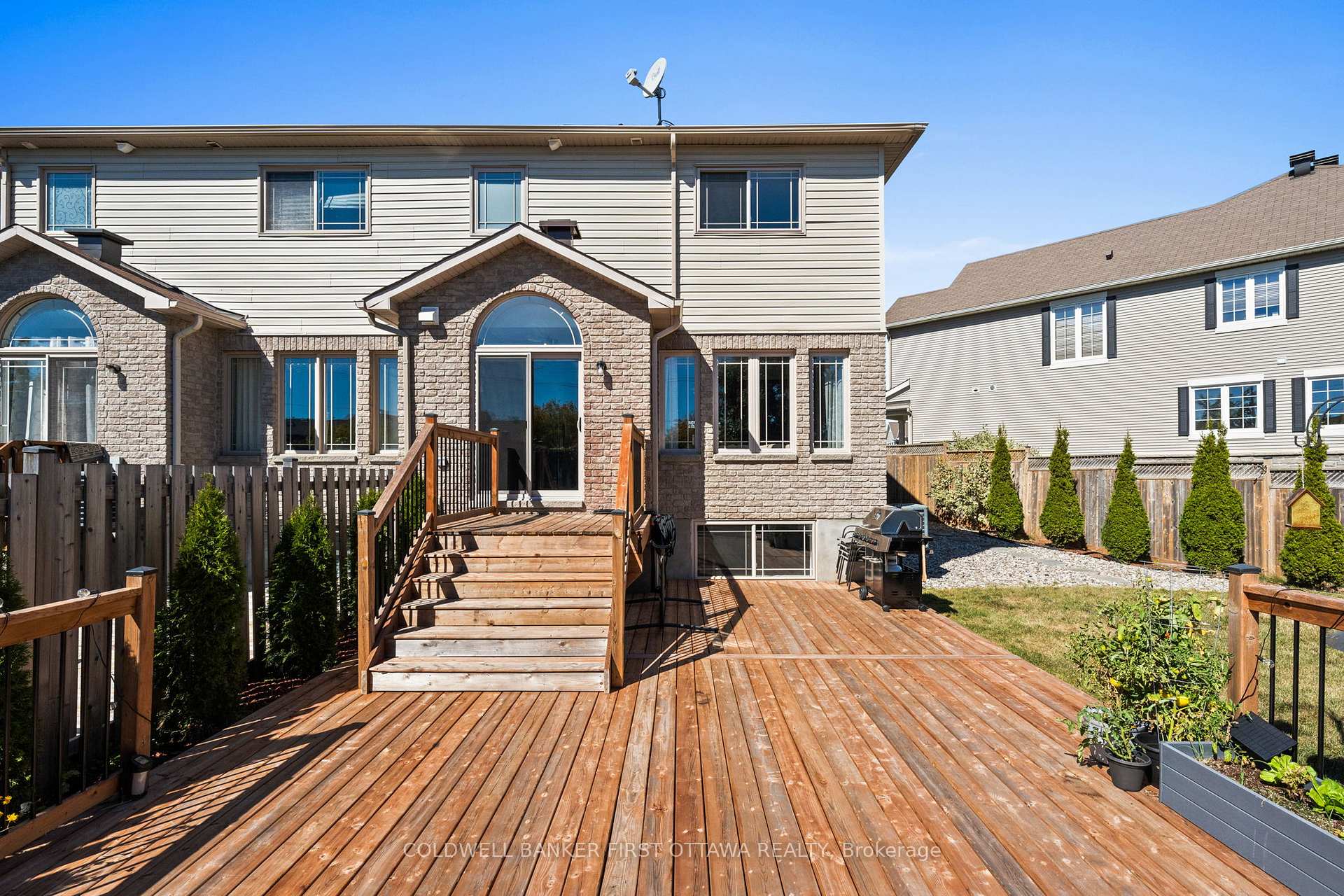 Photo 39 of 638 Pepperville Crescent, Ottawa, Kanata - Emerald Meadows/Trailwest — HOMEH